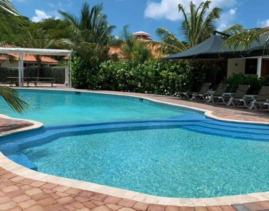 Vakantiewoning - Vredenberg Village - Zwembad