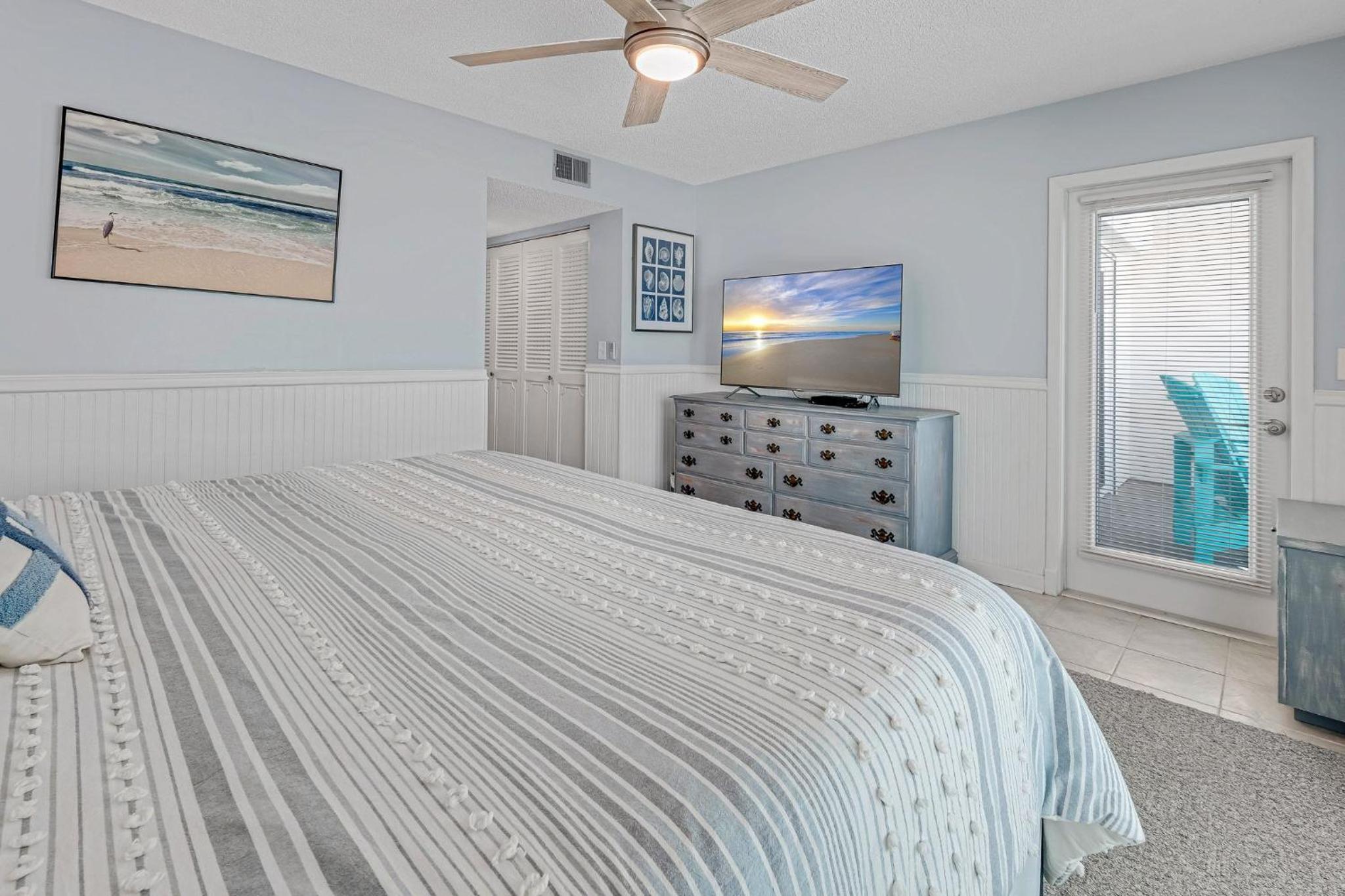 Direct Oceanfront, 2nd floor view feels like you
