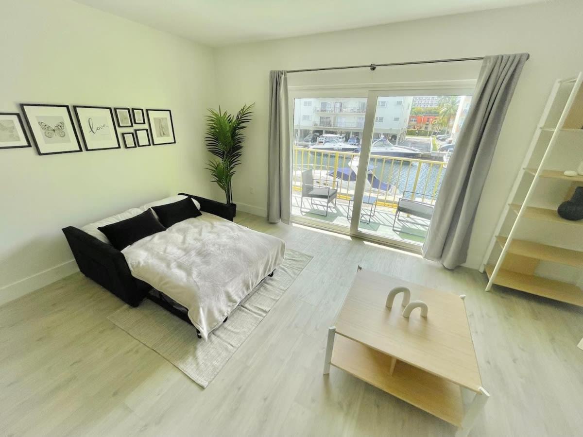 1BR with Kitchen Close To Sunny Isles Beach view 5