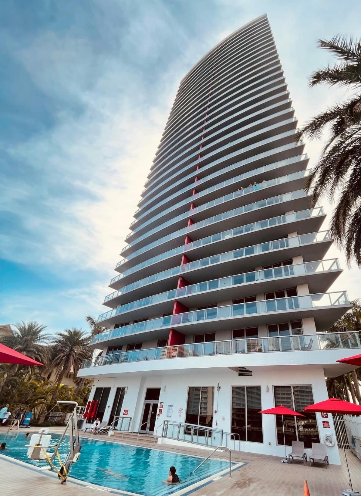 Beachwalk -1 Bedroom W-Kitchen and Great Views