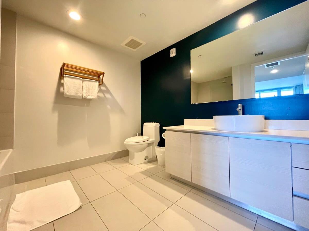 Beachwalk -1 Bedroom W-Kitchen and Great Views