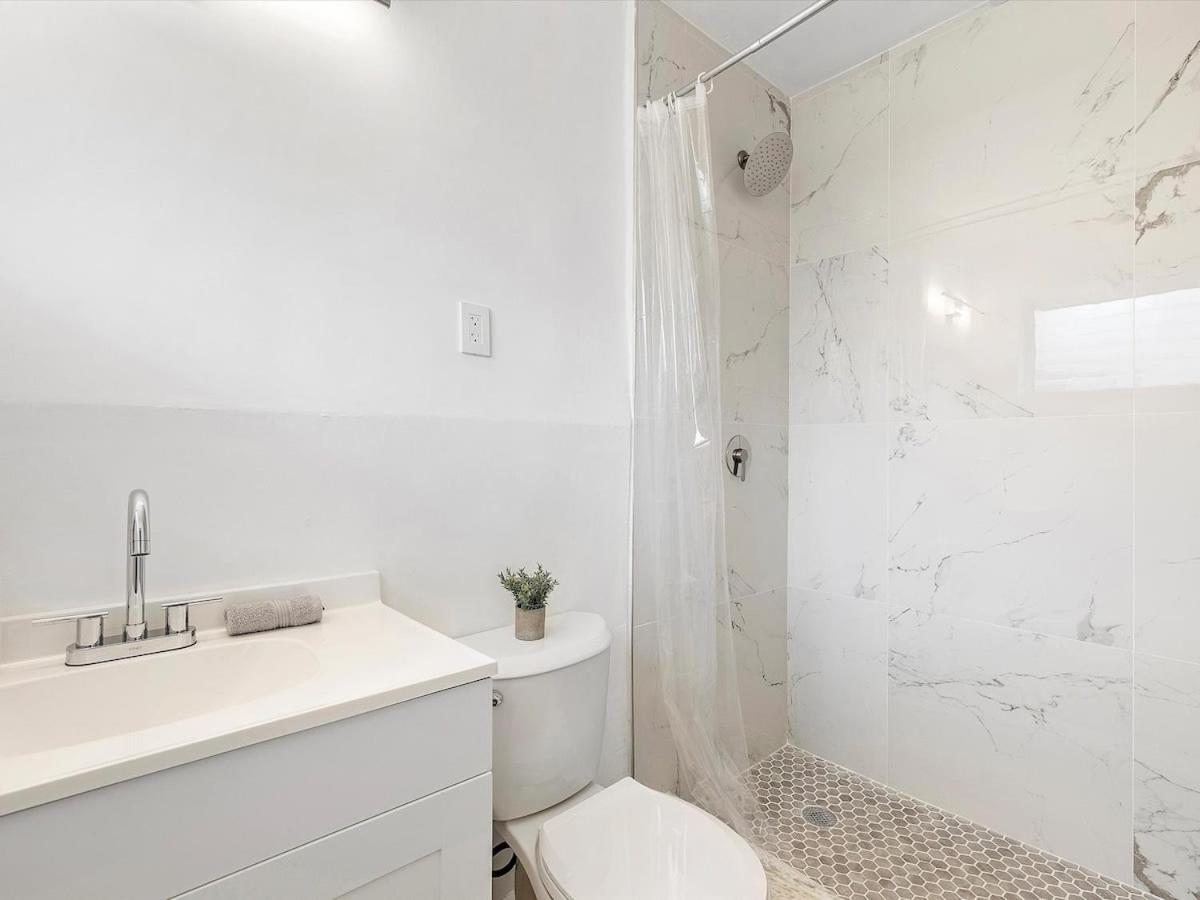 3BR Newly Renovated In Miami 15 Min To Beach