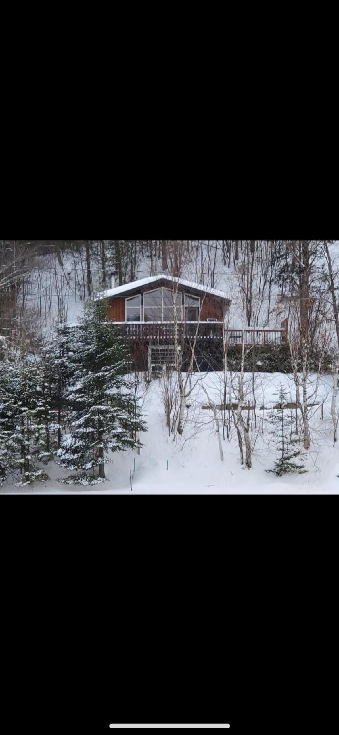 Chalet Alpin Suisse Au Bord Du Lac