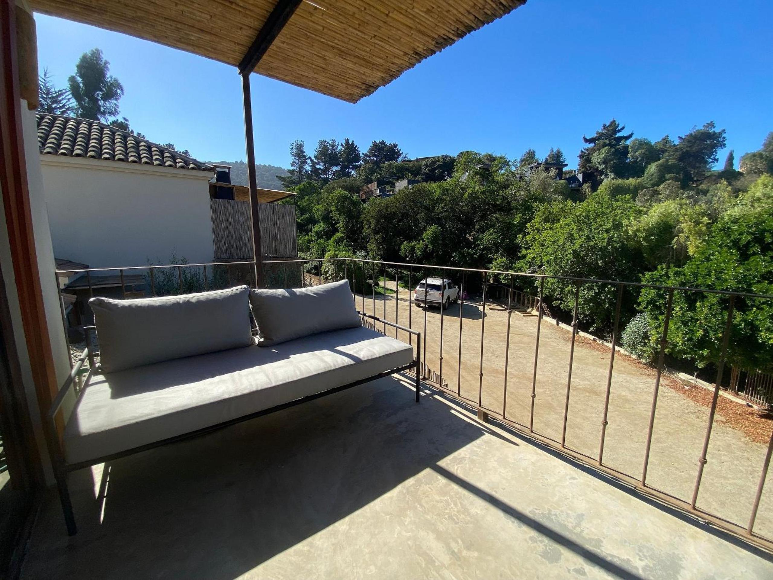 Rbkº Amplia casa familiar en Cachagua