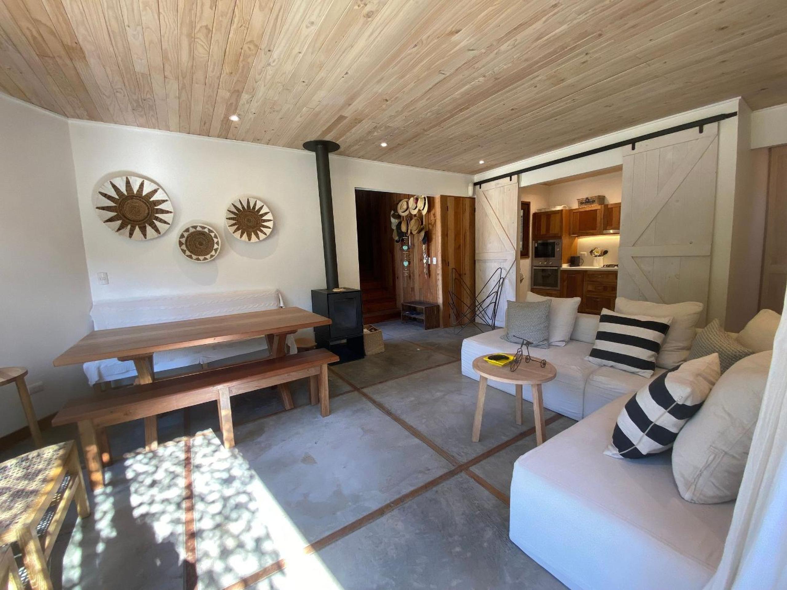 Rbkº Amplia casa familiar en Cachagua
