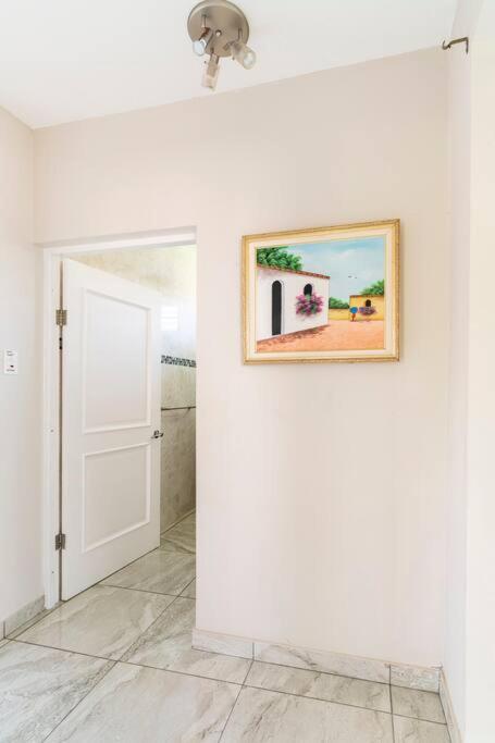Relax Home Plenty Space Near The Airport - 4min