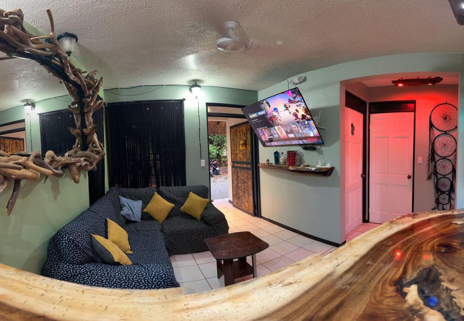 Zury House