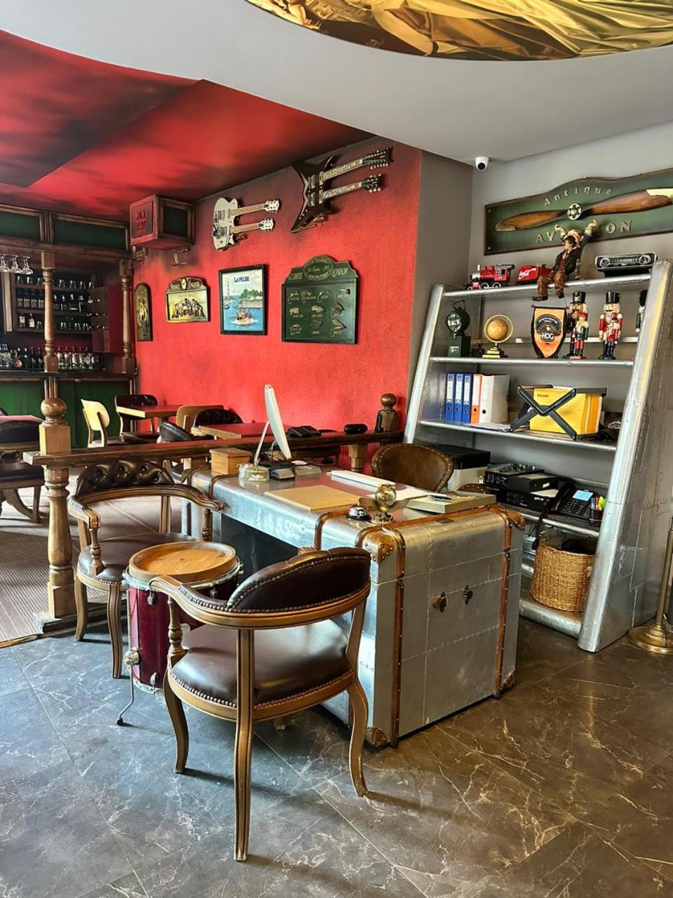 Upper House - Image 12