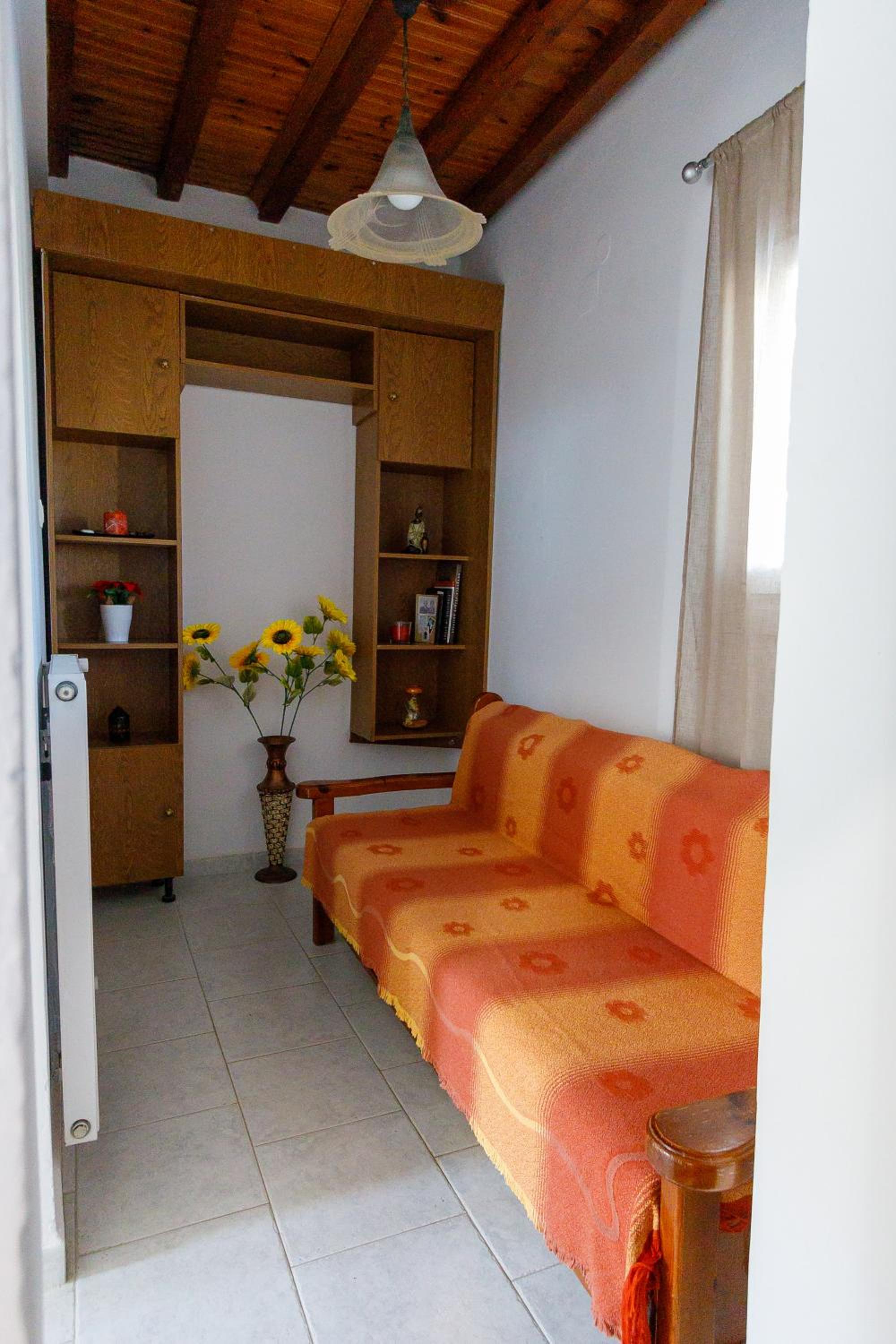 Leonardo's Home Cycladic cottage photo 3