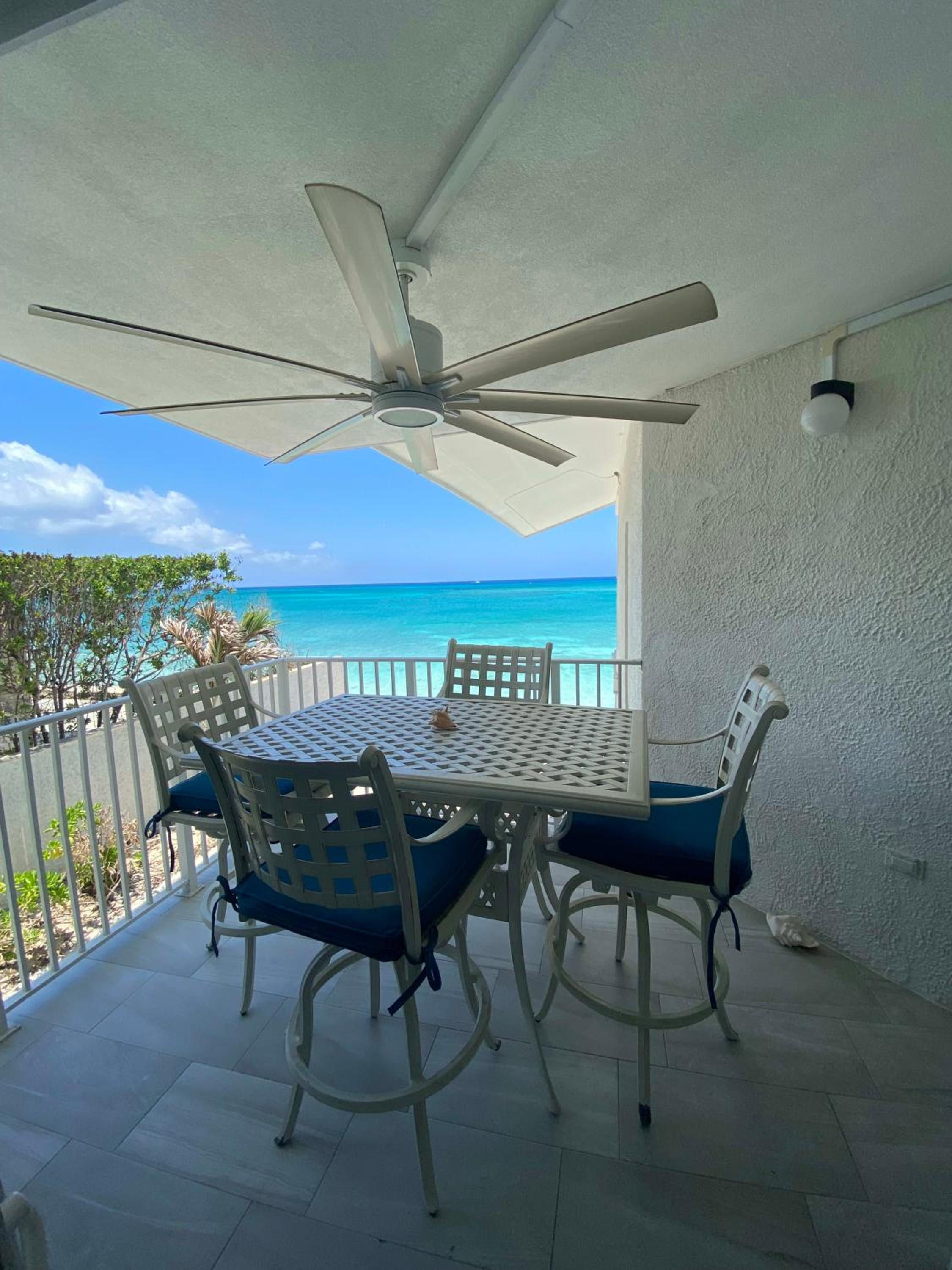 Enjoy Sunsets at Fully Equipped Condo at the Beach view 4