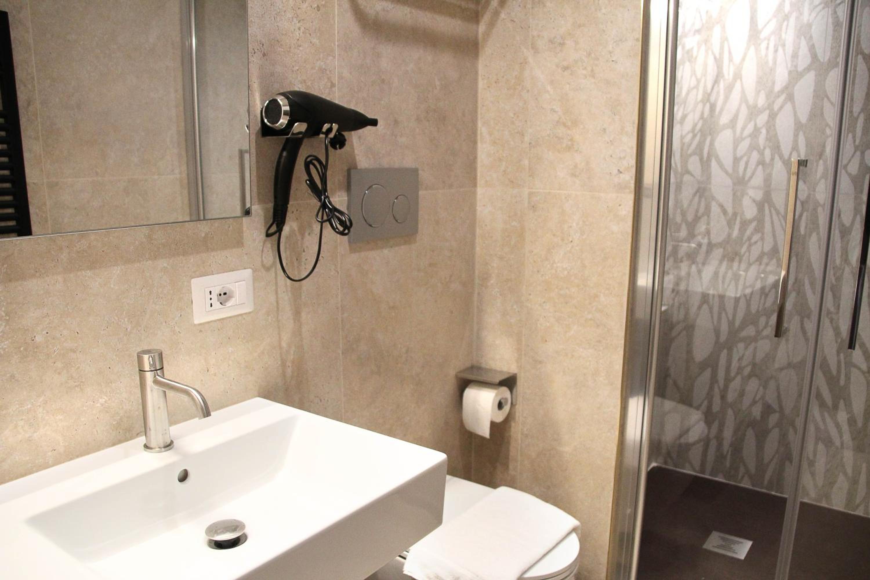 New Joyful Guest House