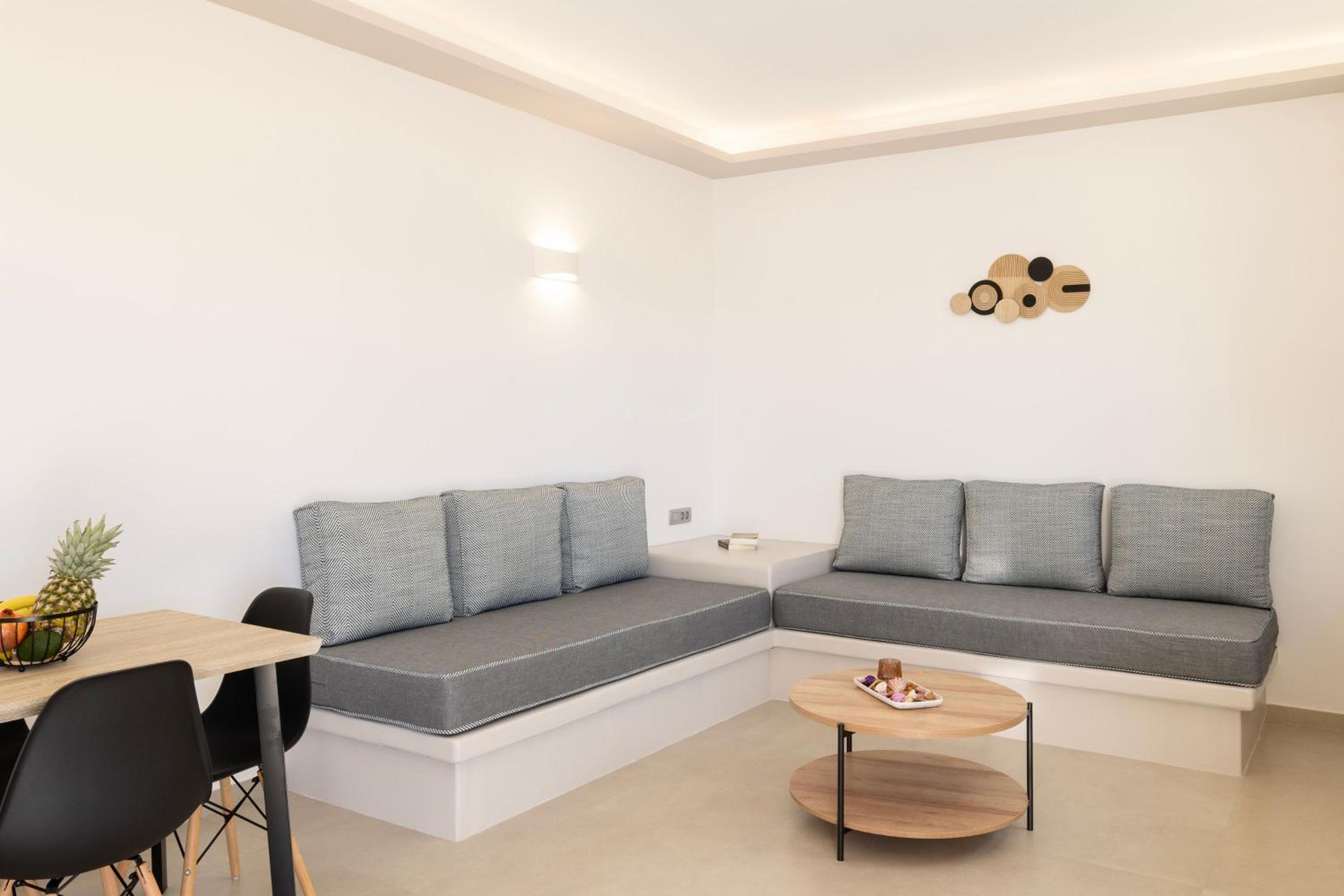 Windmillside Luxury Villas