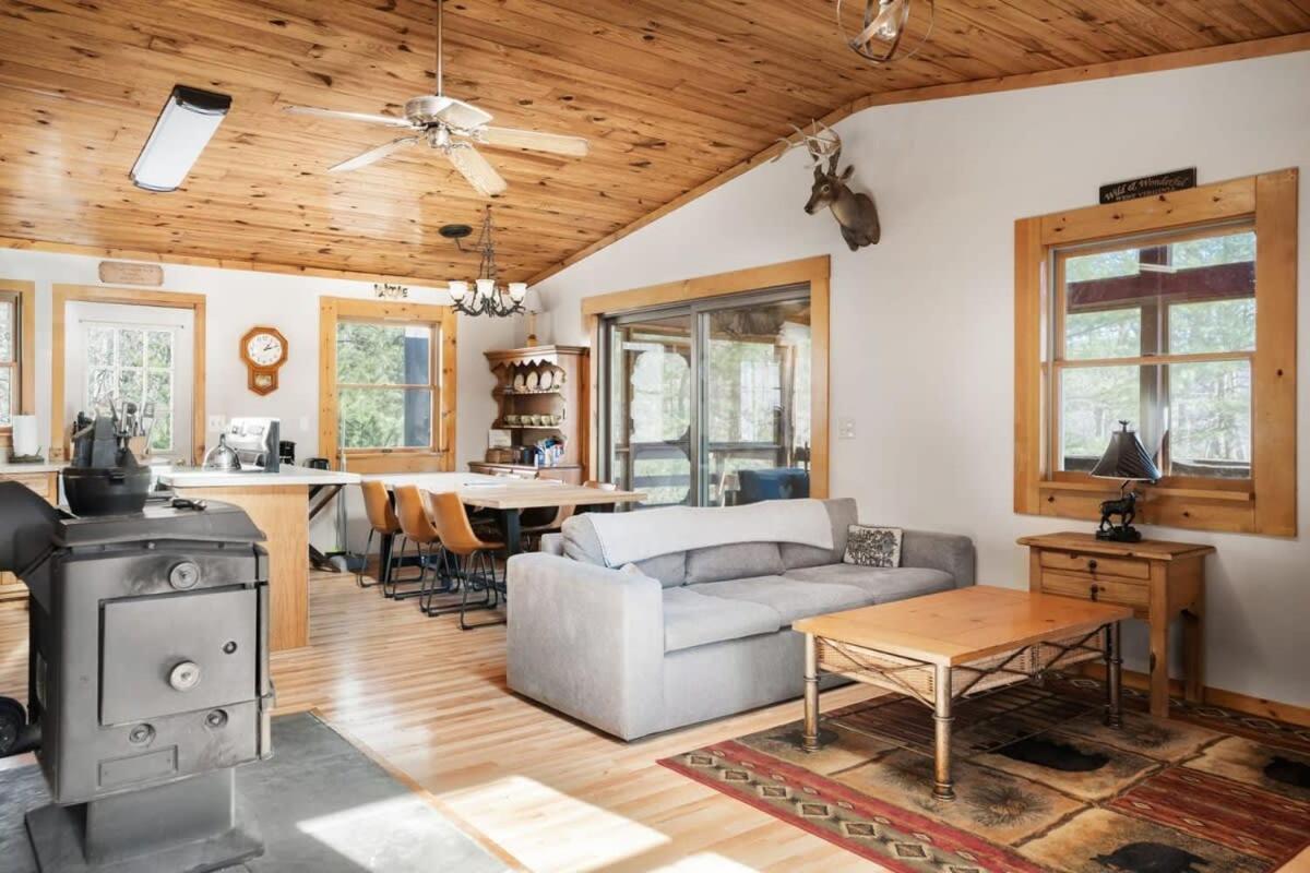 Cabin w hot tub & kayaks by river view 2
