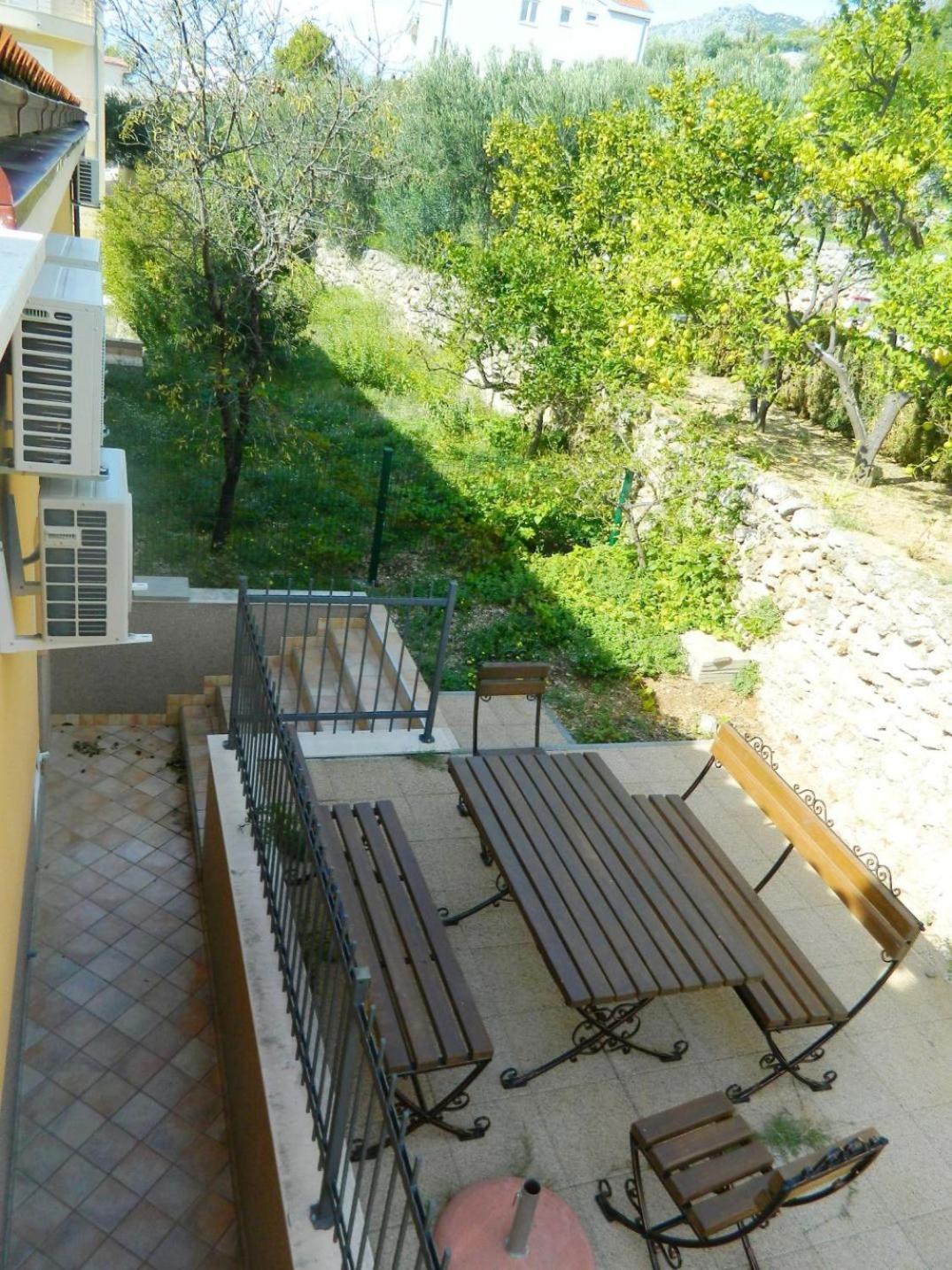 VIŠAK