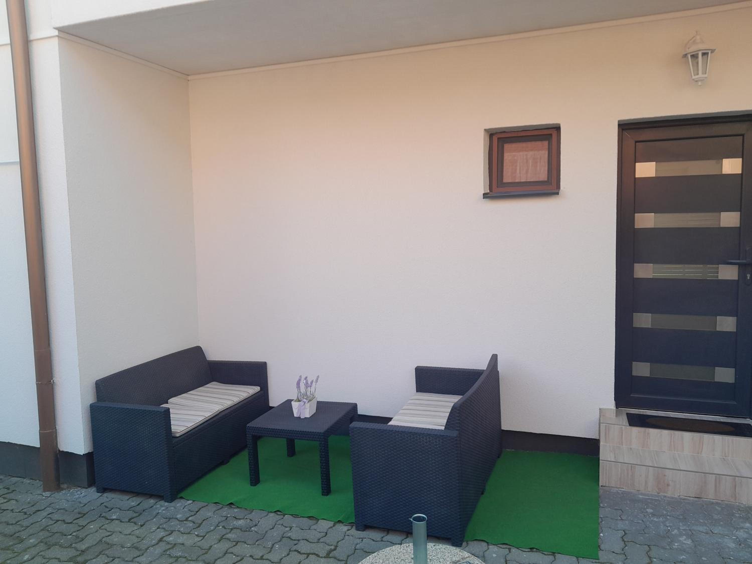 Nyírfa Apartmanház