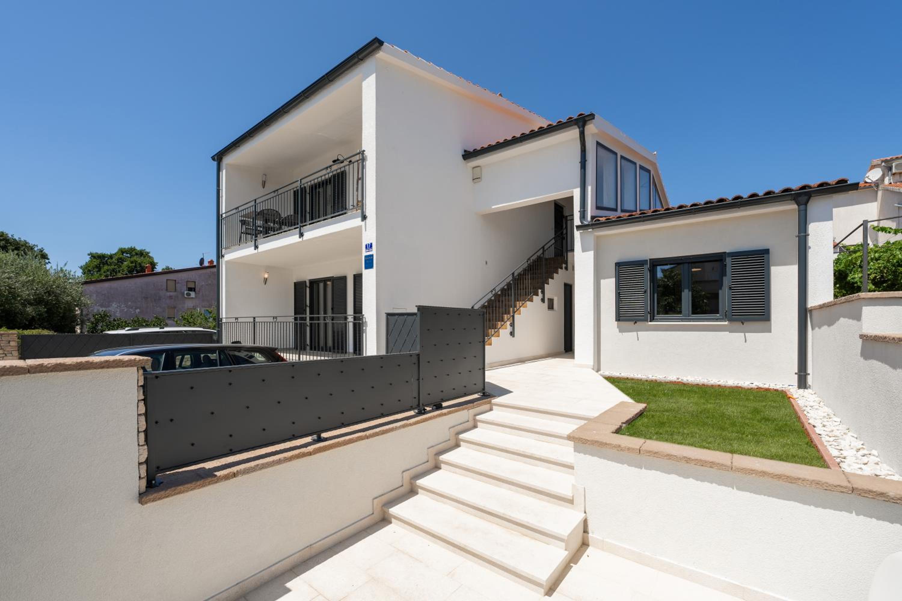 Luxury Apartments Villa San Avia view 2
