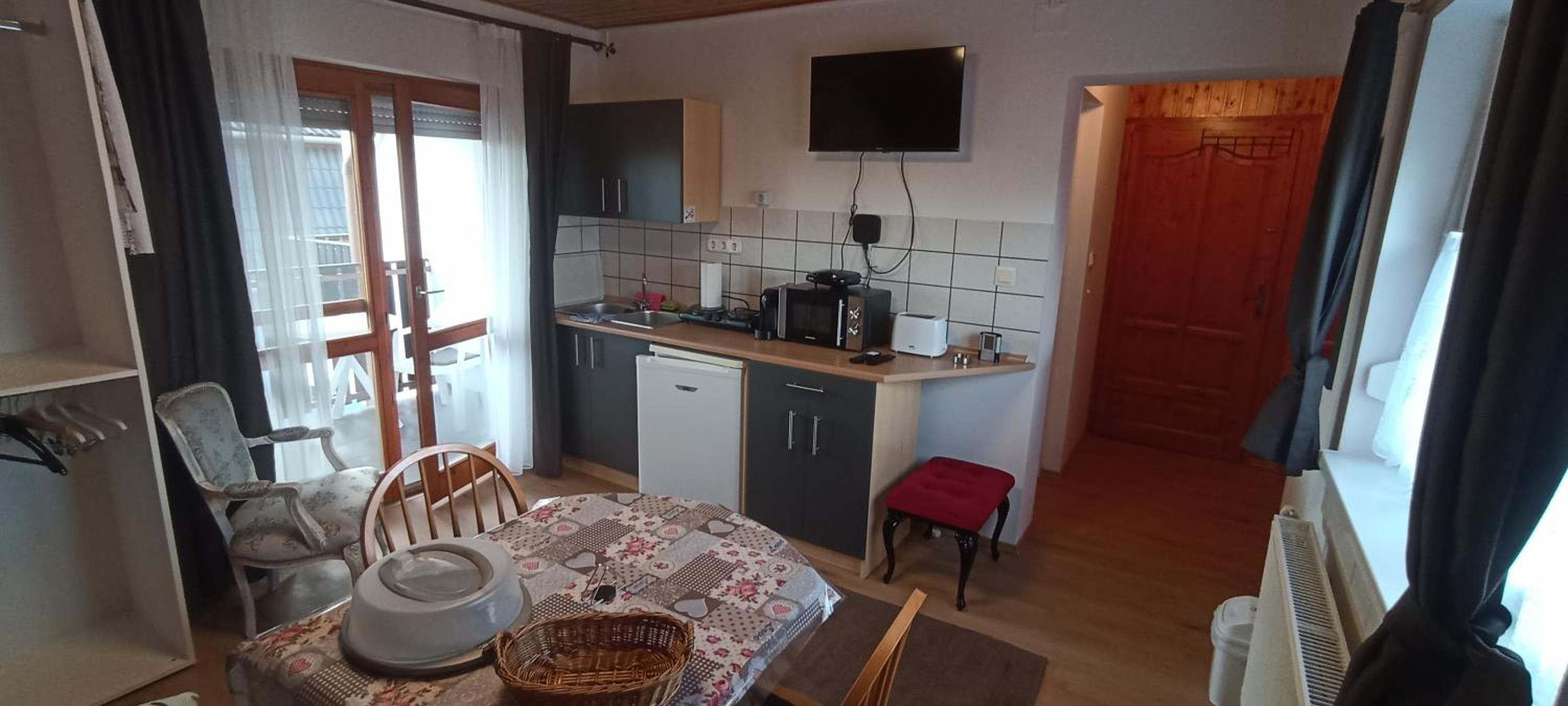 Nyírfa Apartmanház