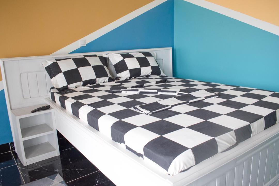 Studio Style Moderne