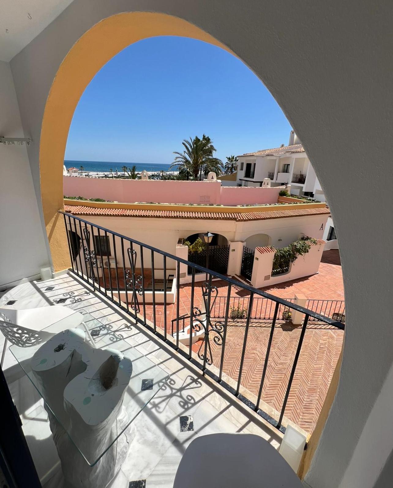 FASCINANTE Hogar en Cabo Pino en MARBELLA