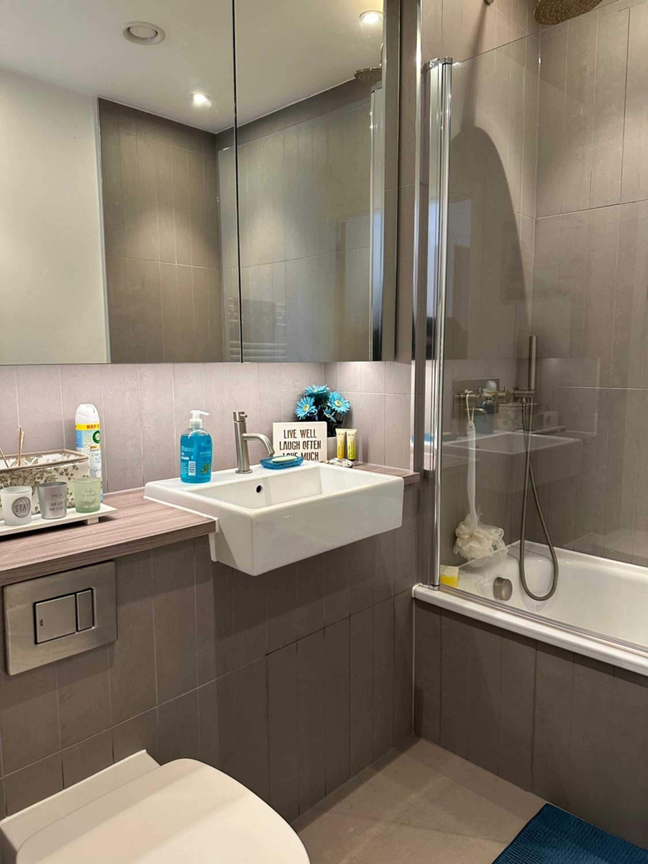 Luxury 3 bedroom flat in Stratford, London