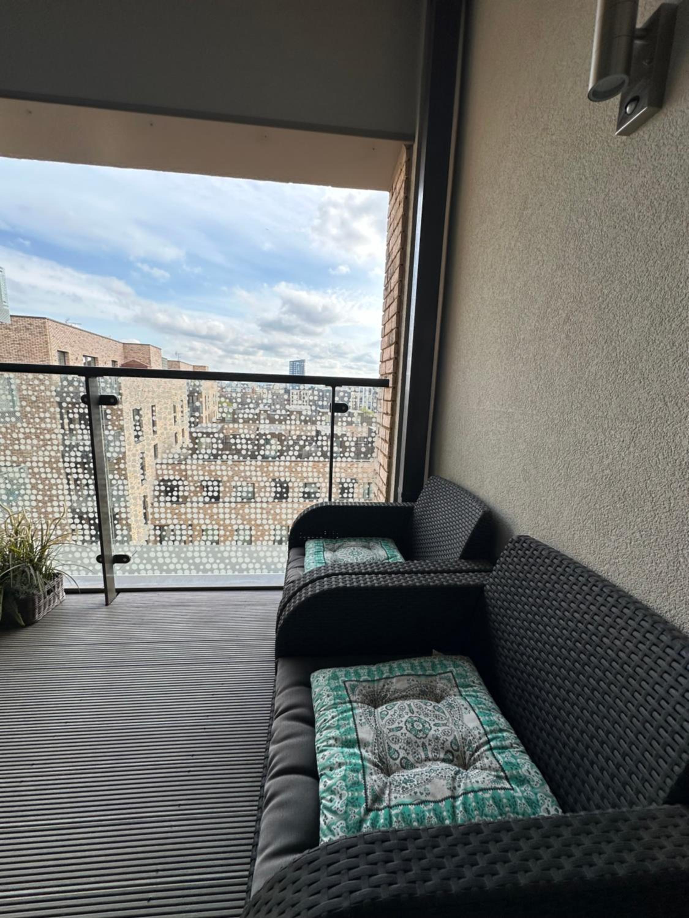 Luxury 3 bedroom flat in Stratford, London