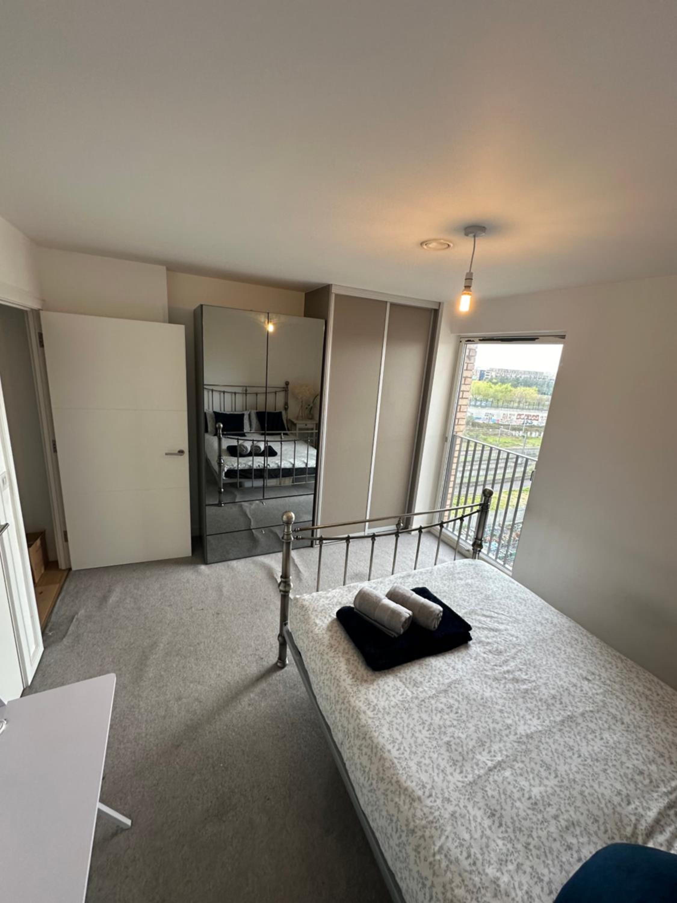 Luxury 3 bedroom flat in Stratford, London