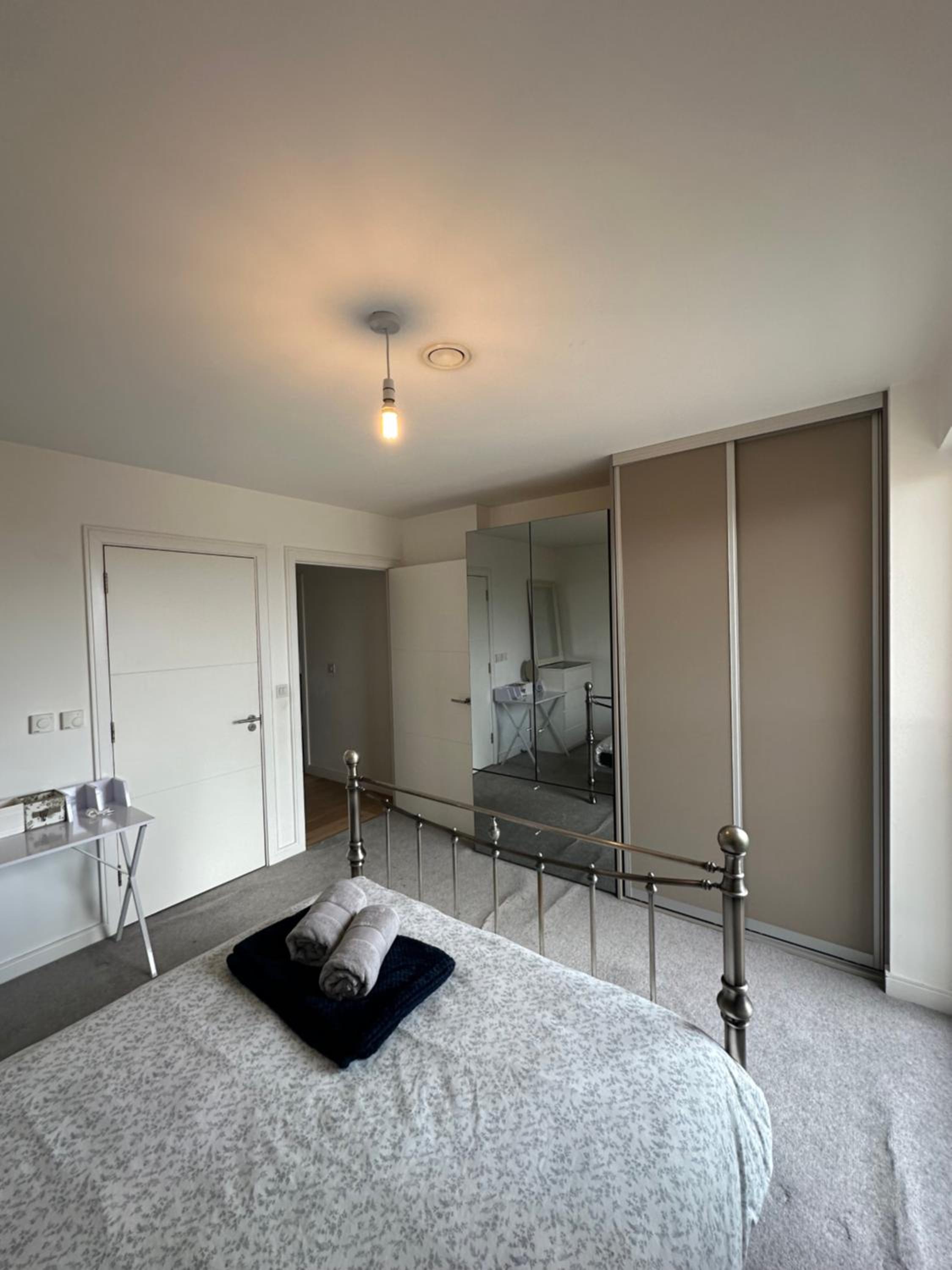 Luxury 3 bedroom flat in Stratford, London