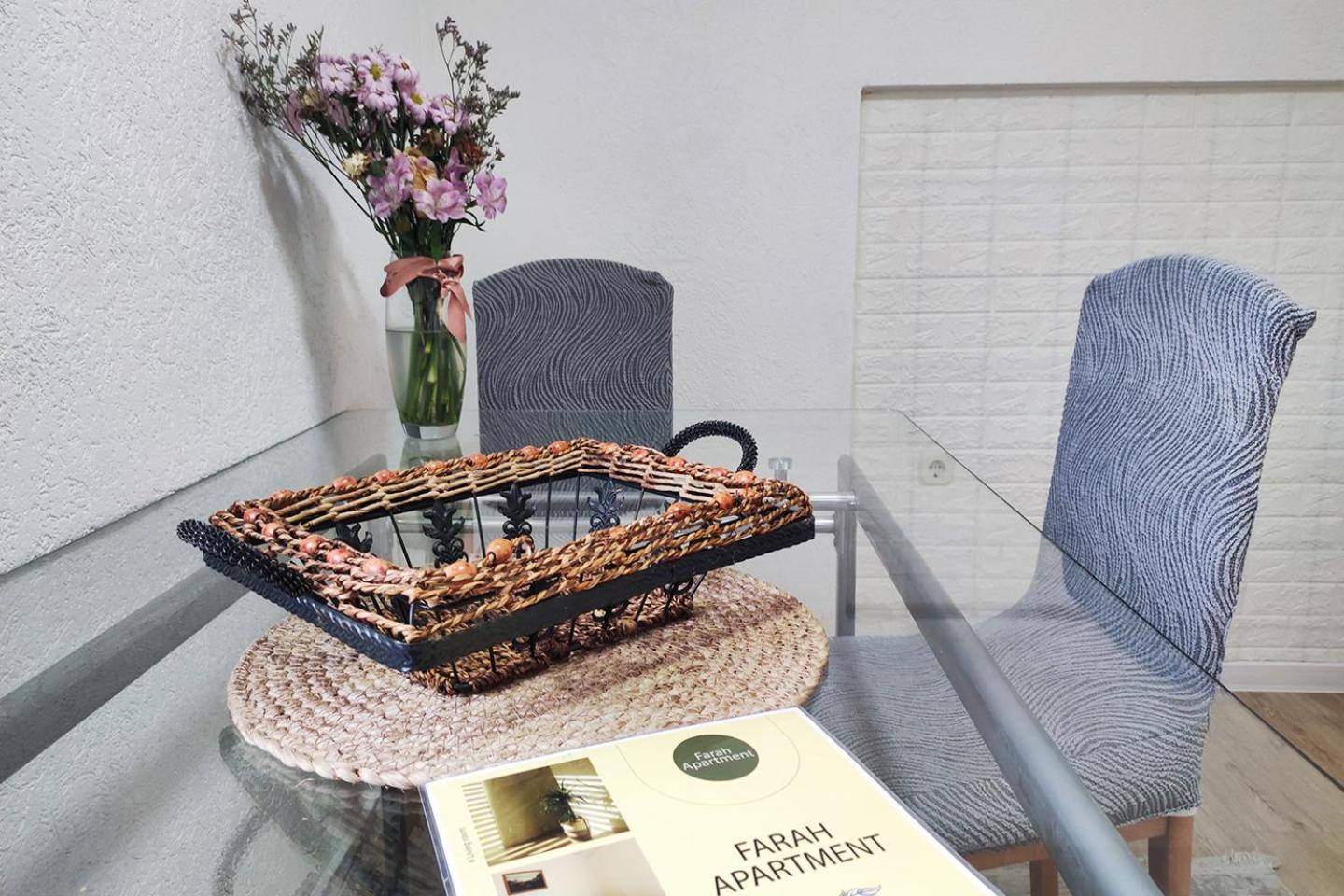 Farah Apartment