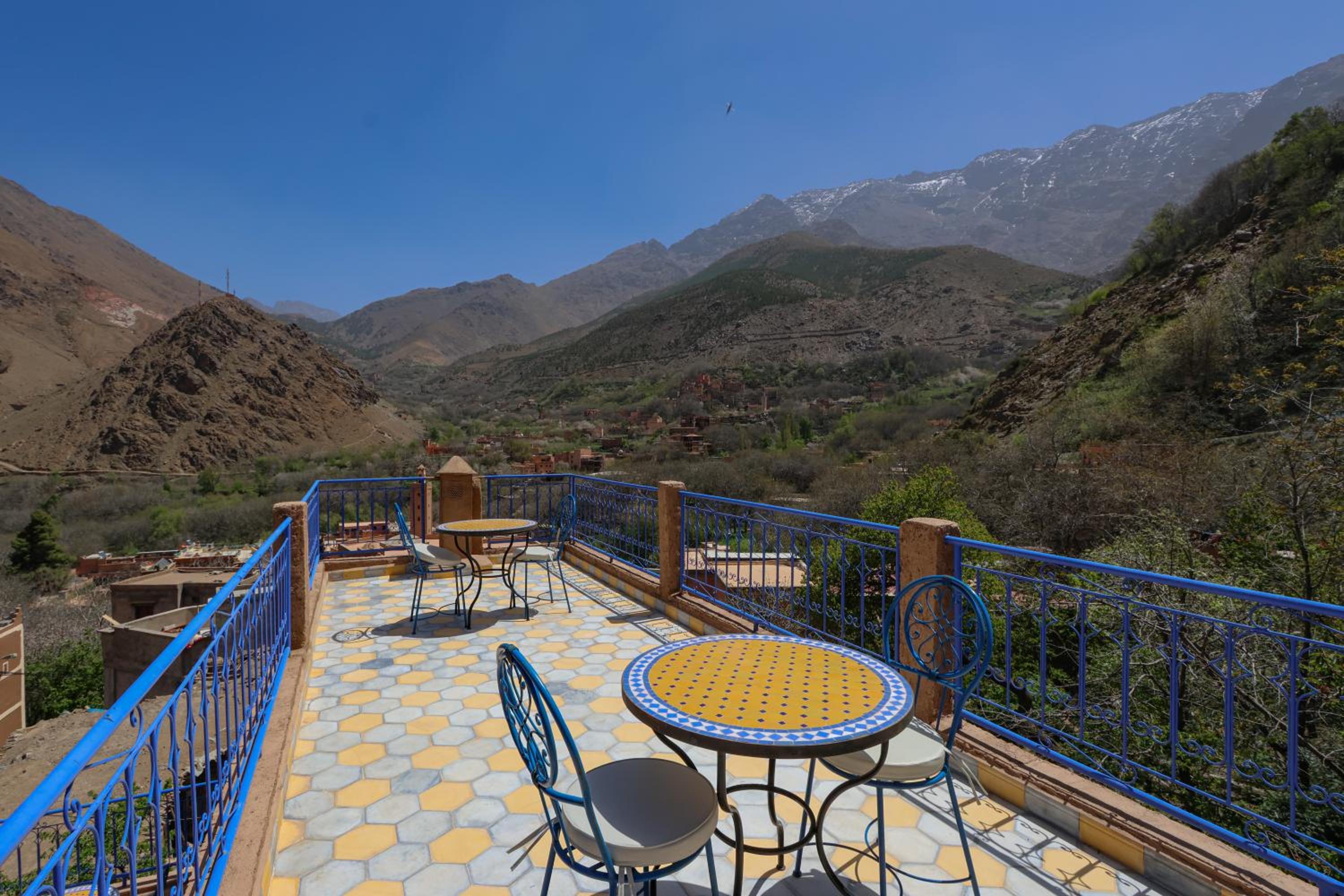 balance & terrace