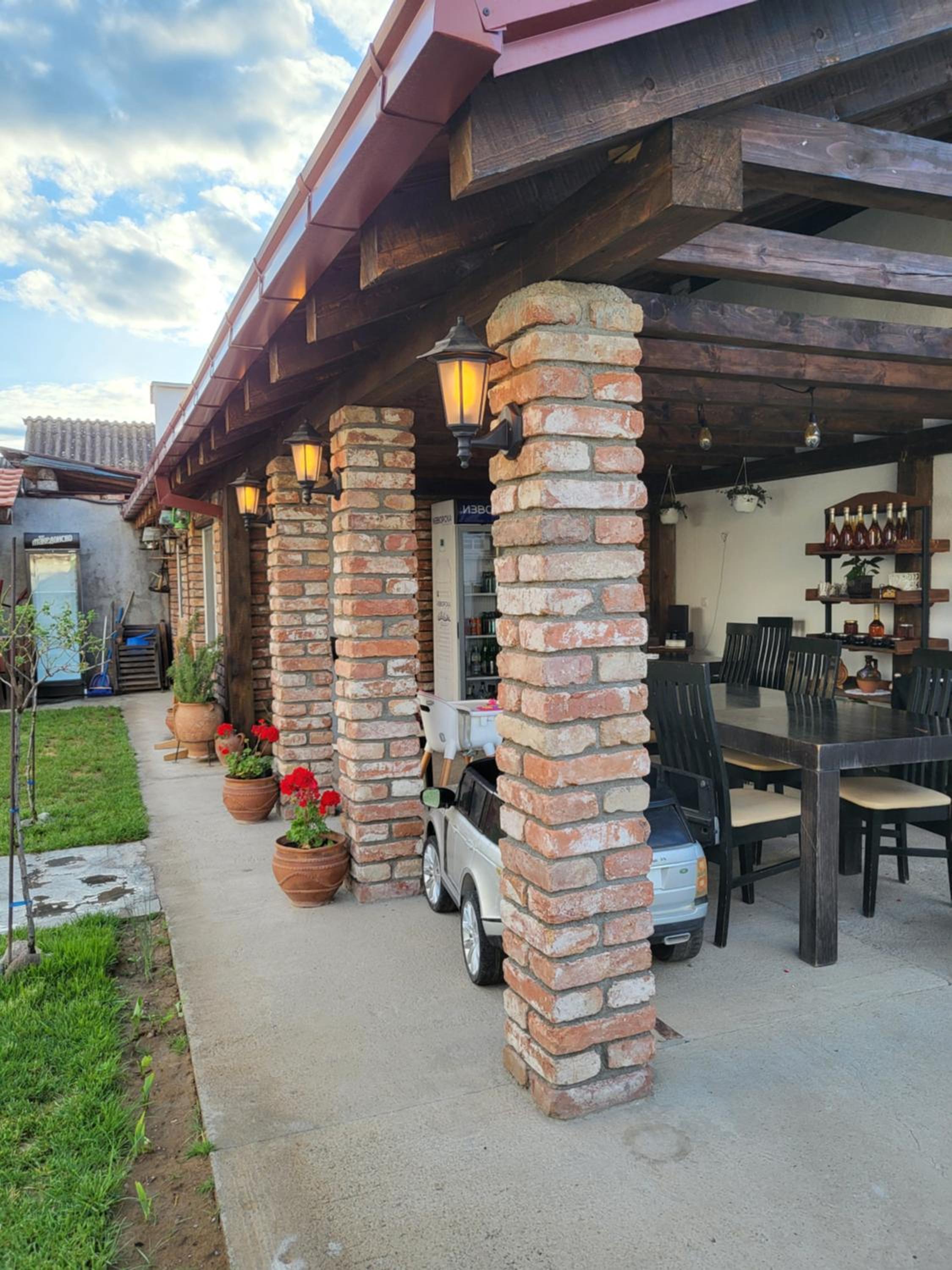 Belov Rooms and Apartments