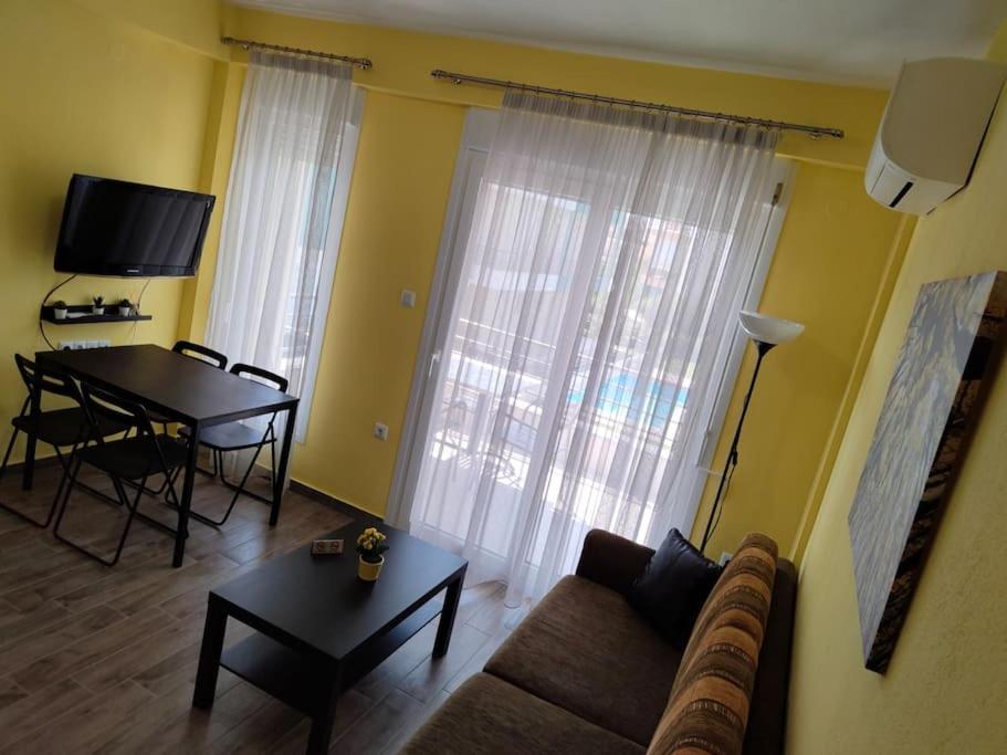 PoolView ApartmenT