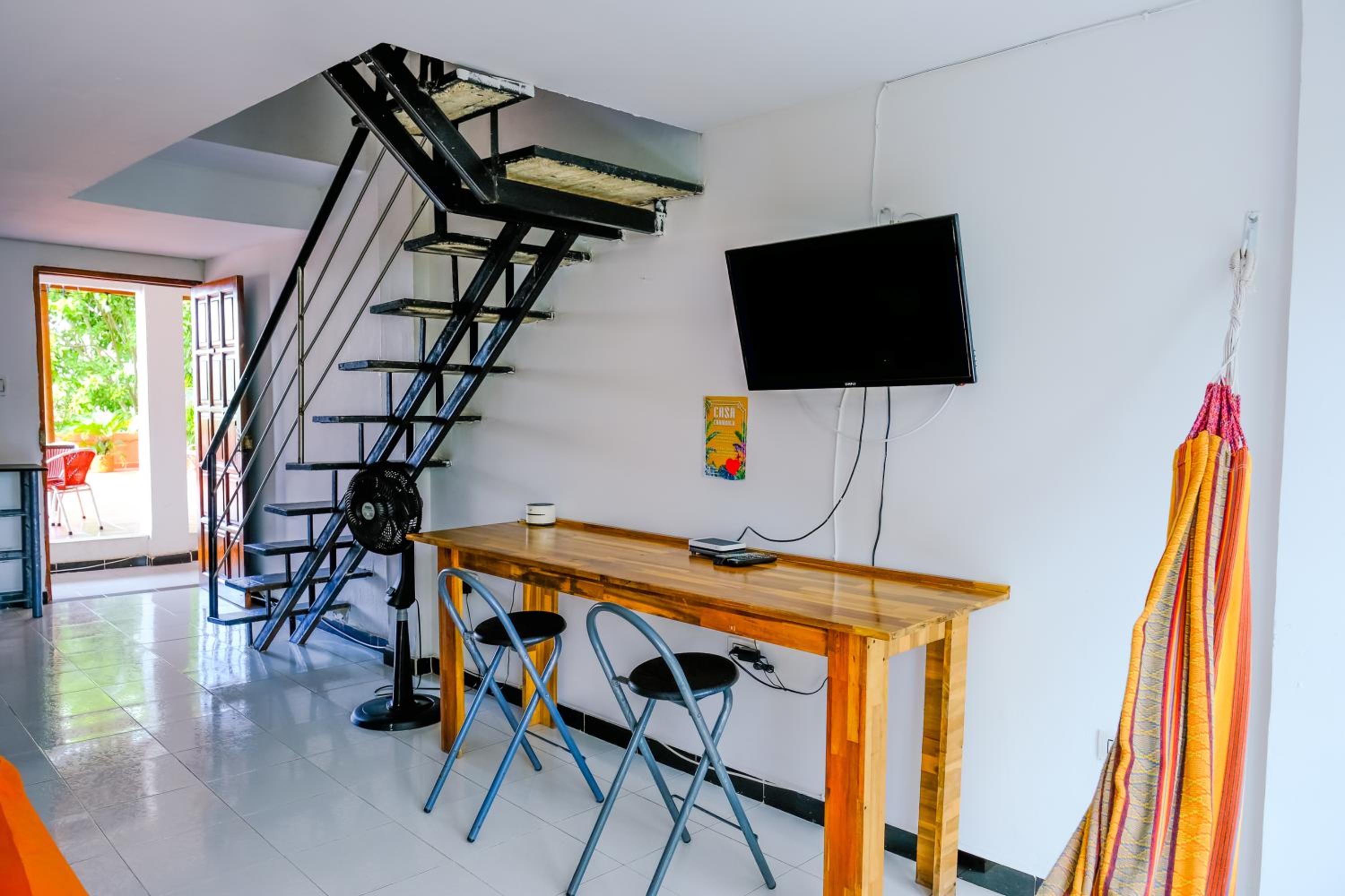 Apartamento con amplia terraza