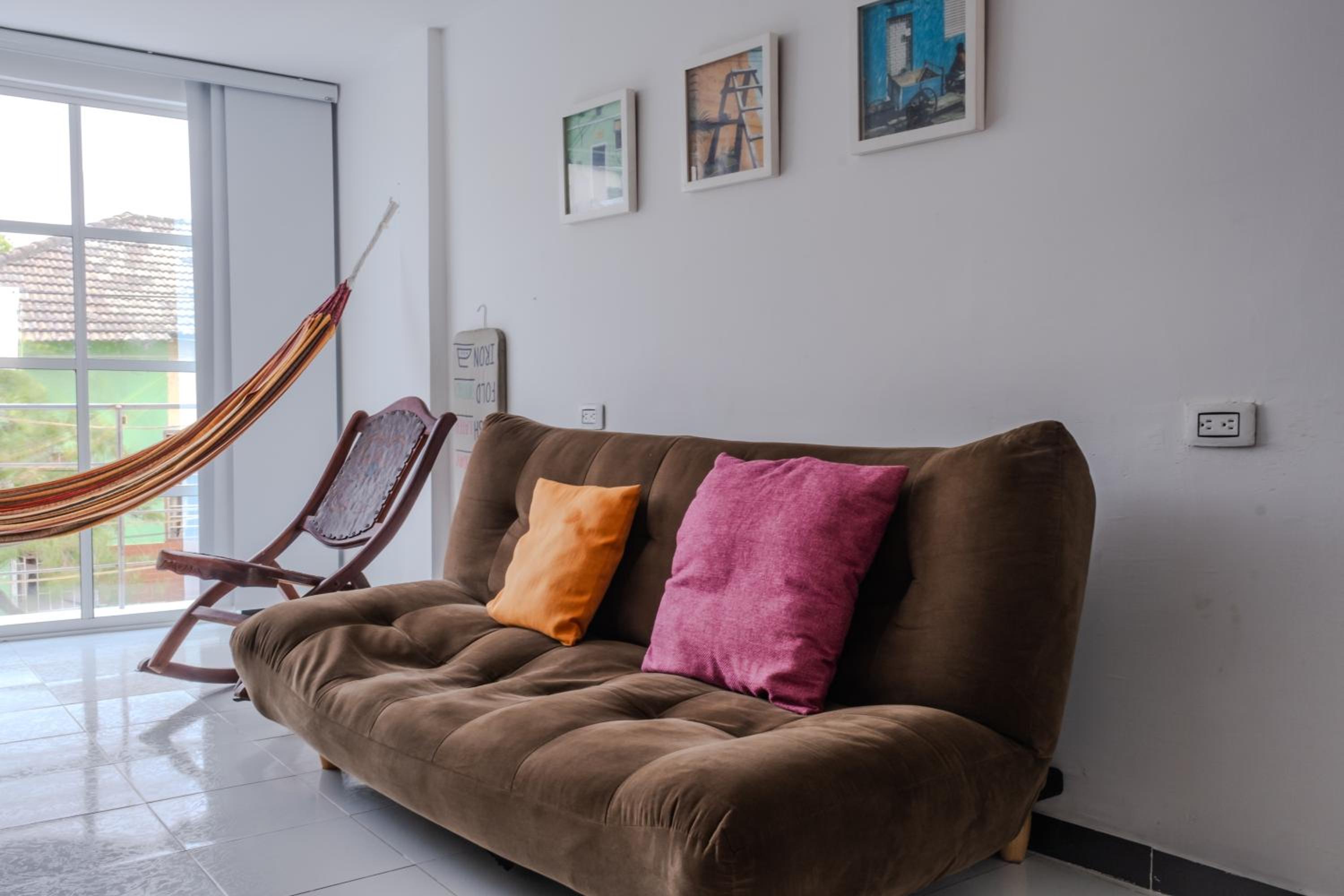 Apartamento con amplia terraza