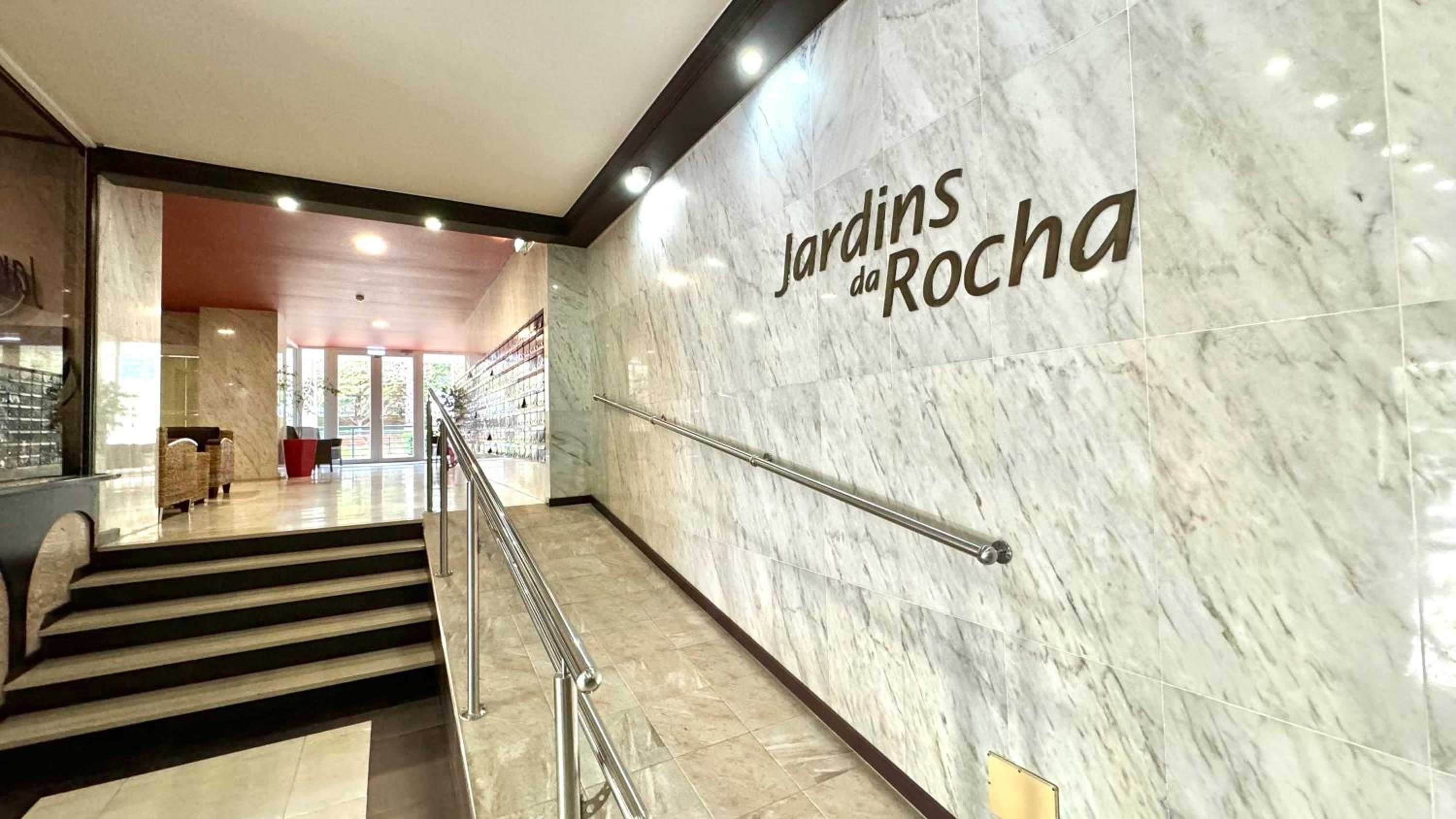 PRAIA DA ROCHA, 4ºB Jardins da Rocha, Charming Studio, near the Sea, By IG view 4