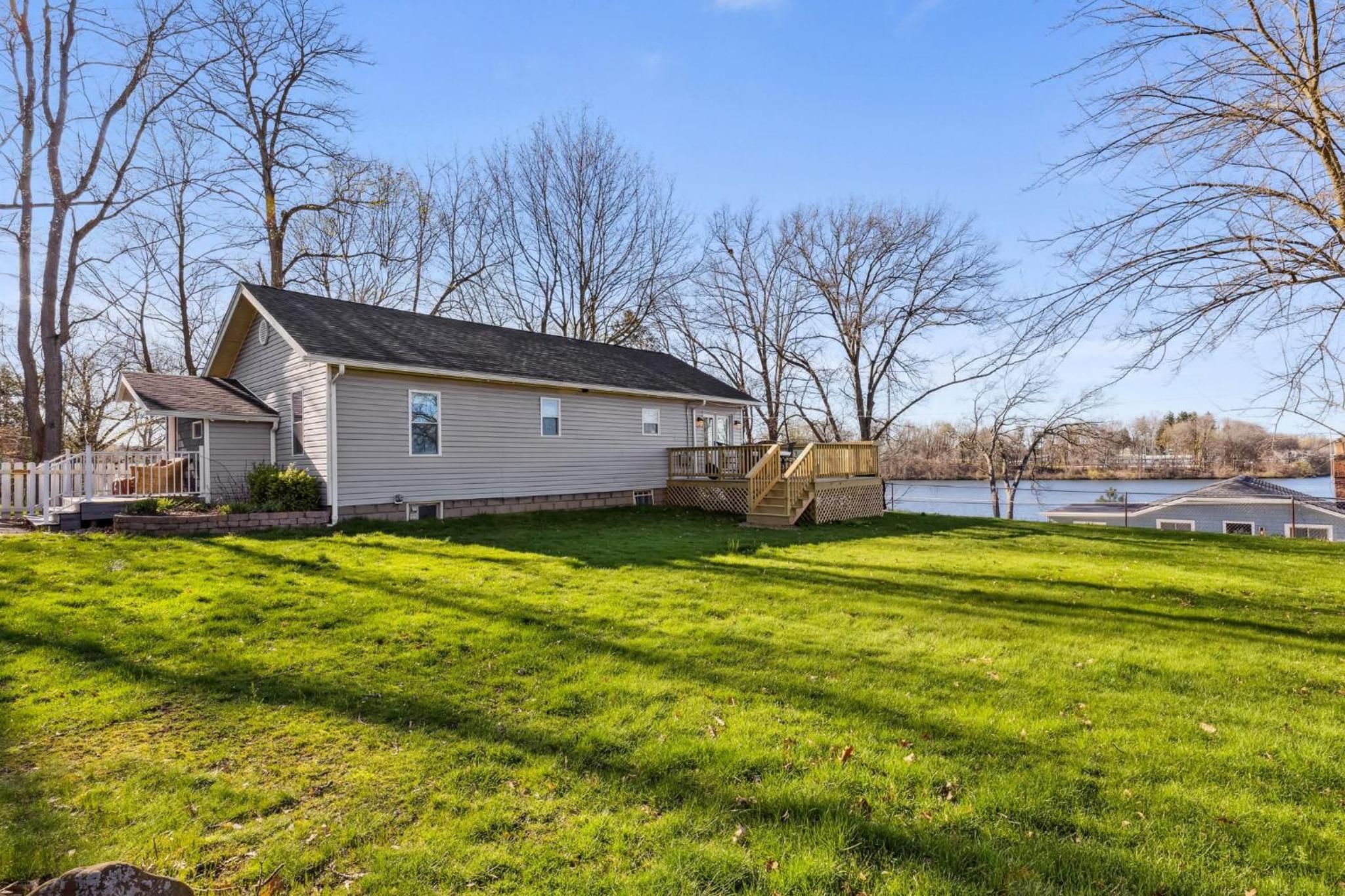 Hilltop Lakehouse - Free Kayaks Deck PLX