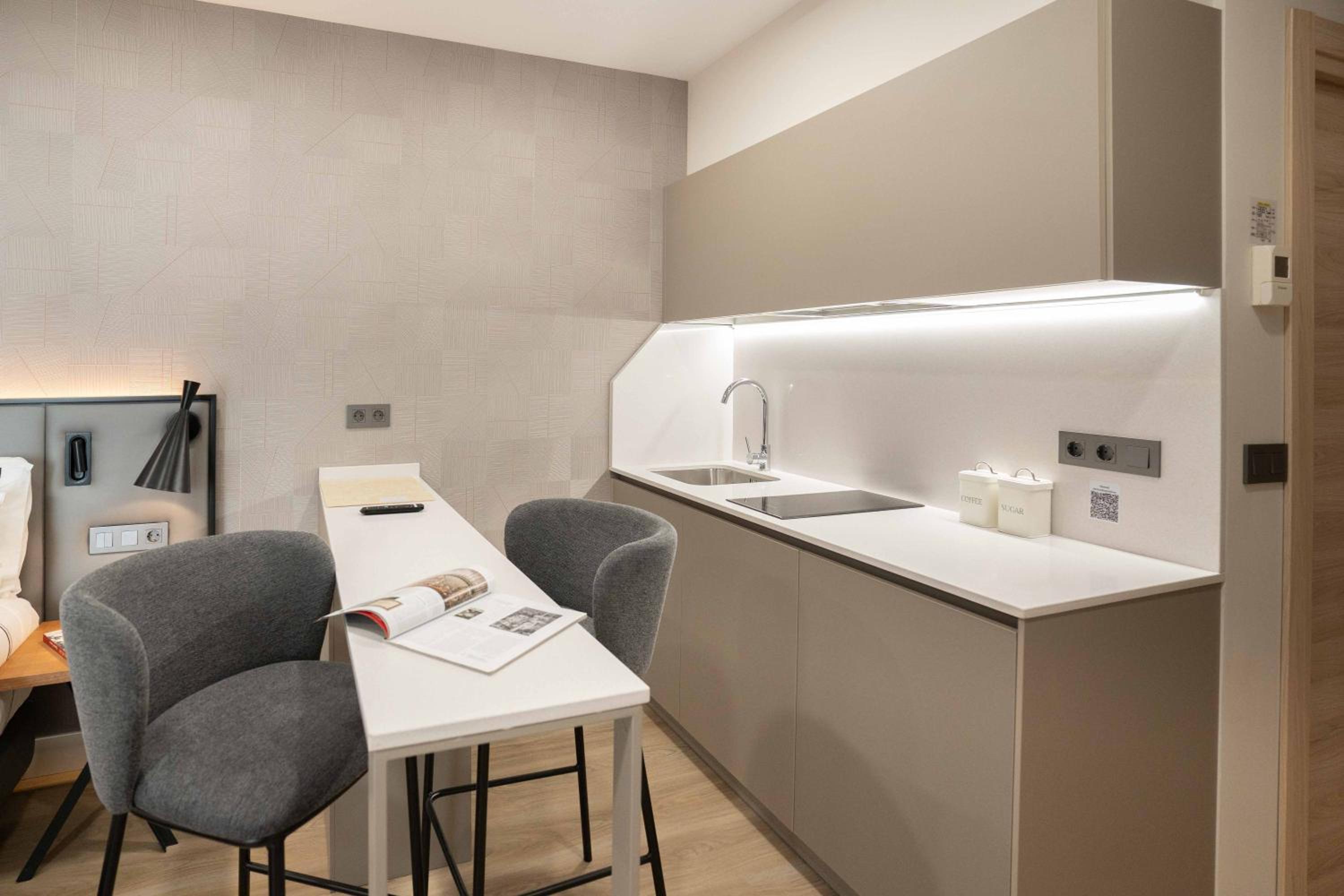 Prisma Suites