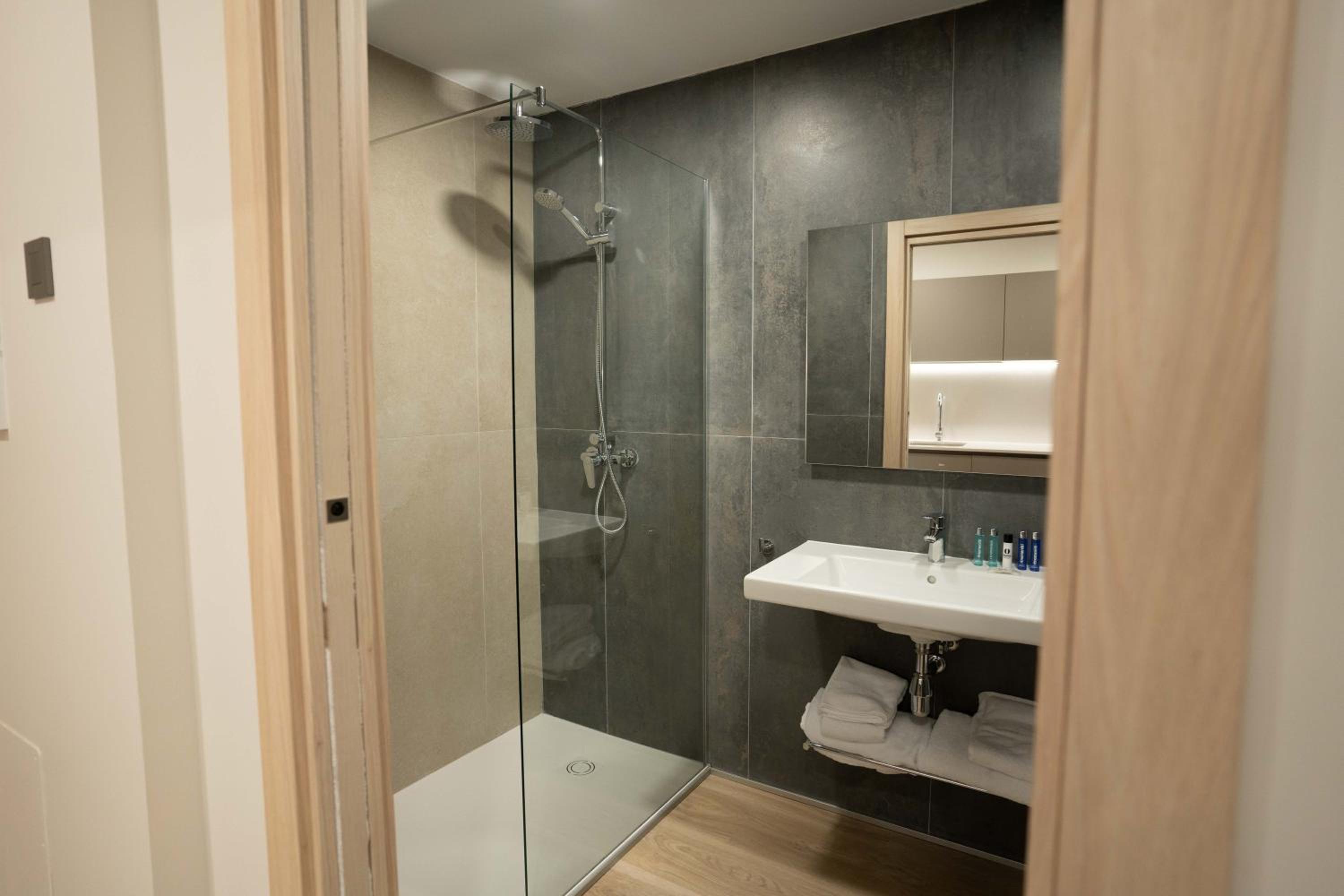 Prisma Suites