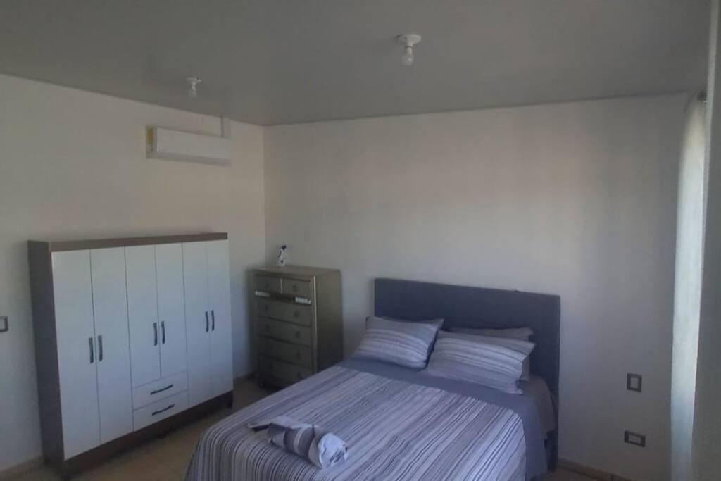 Modern Townhouse AC Wi-Fi full equipped Private view 4