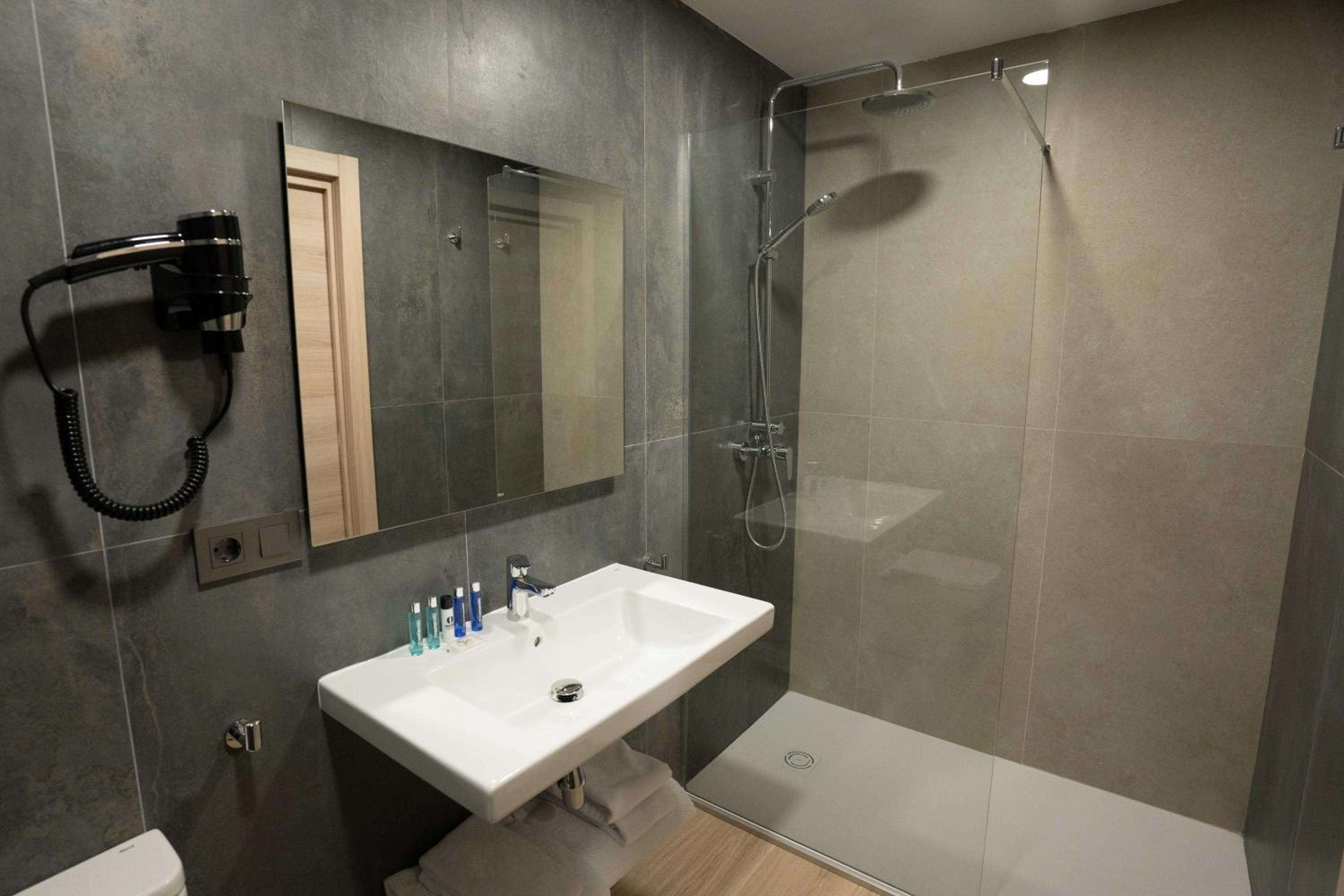 Prisma Suites
