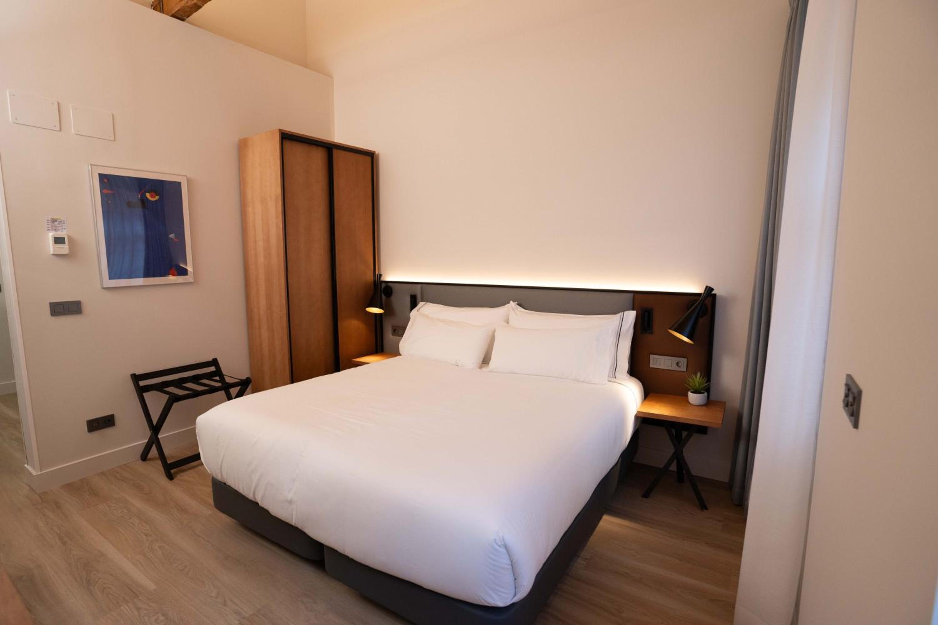Prisma Suites