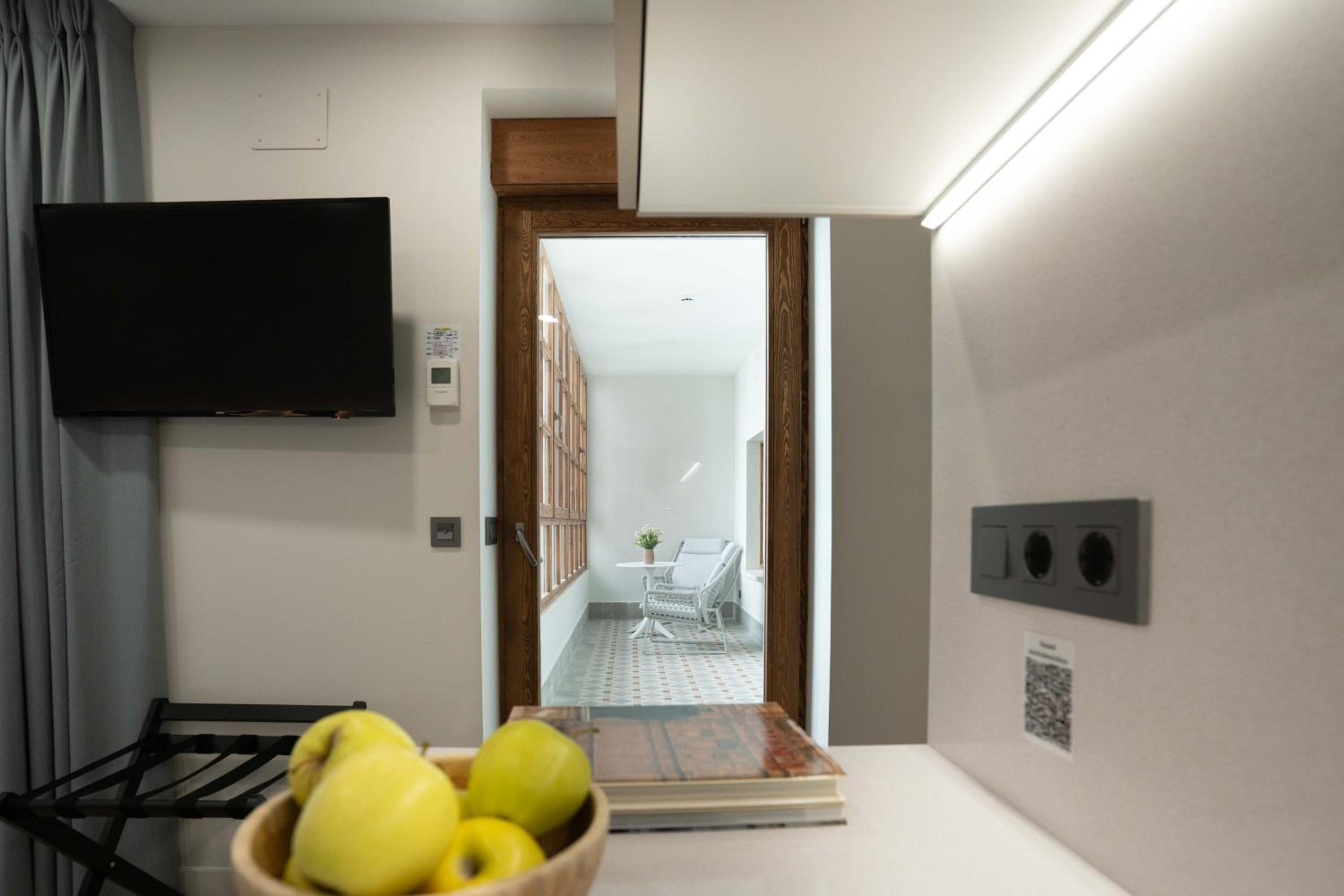 Prisma Suites