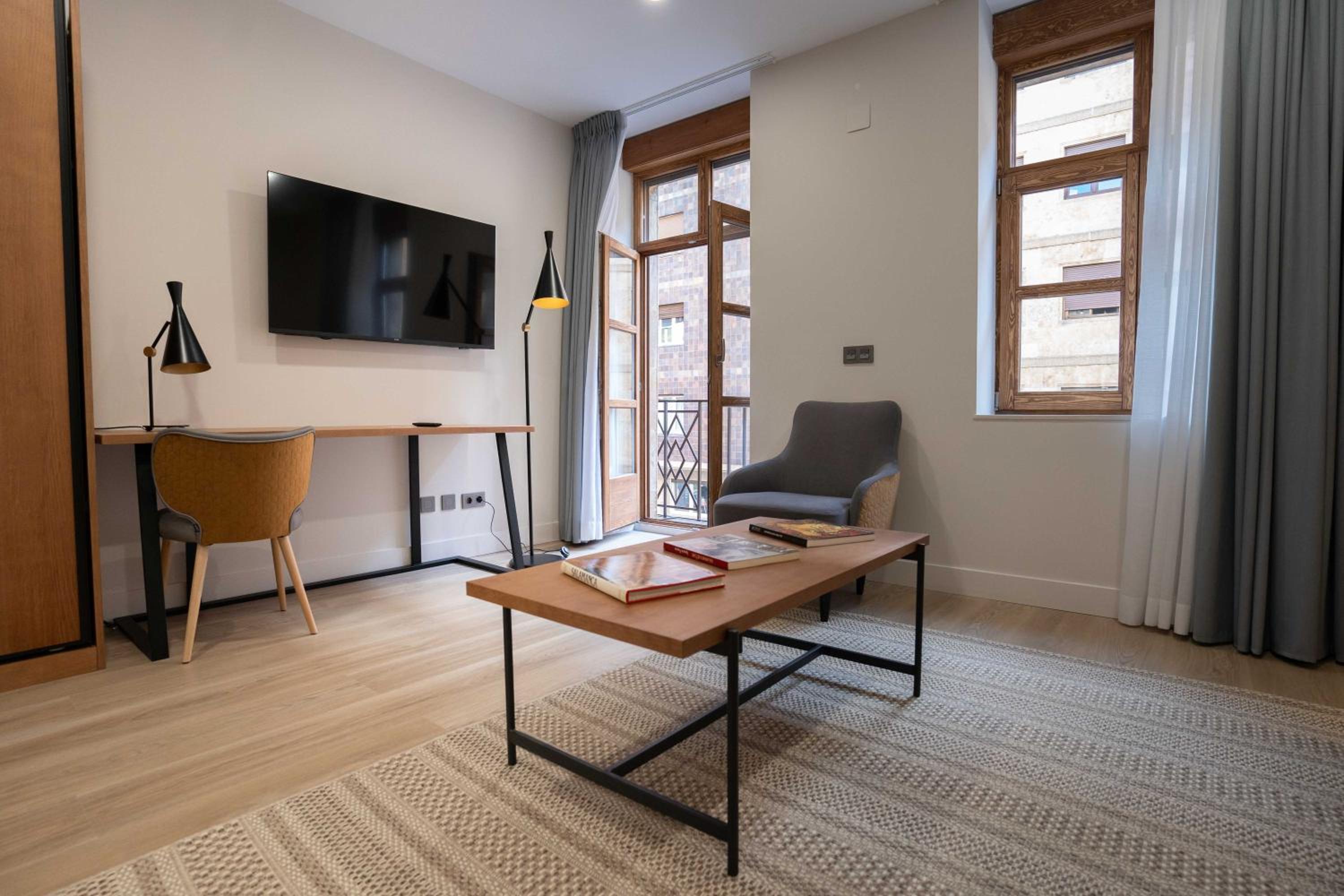 Prisma Suites