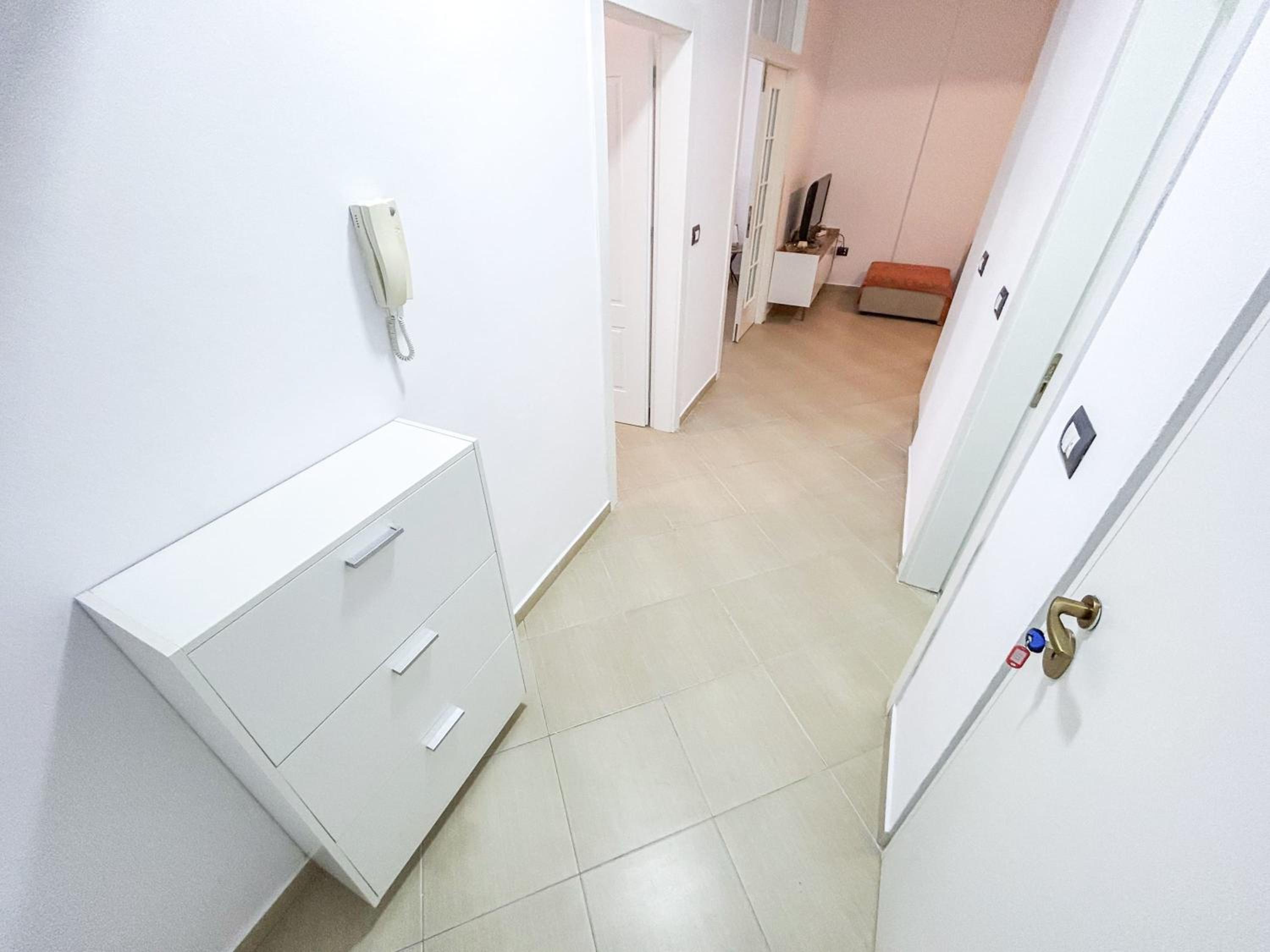 Top Location, Two bedrooms 973