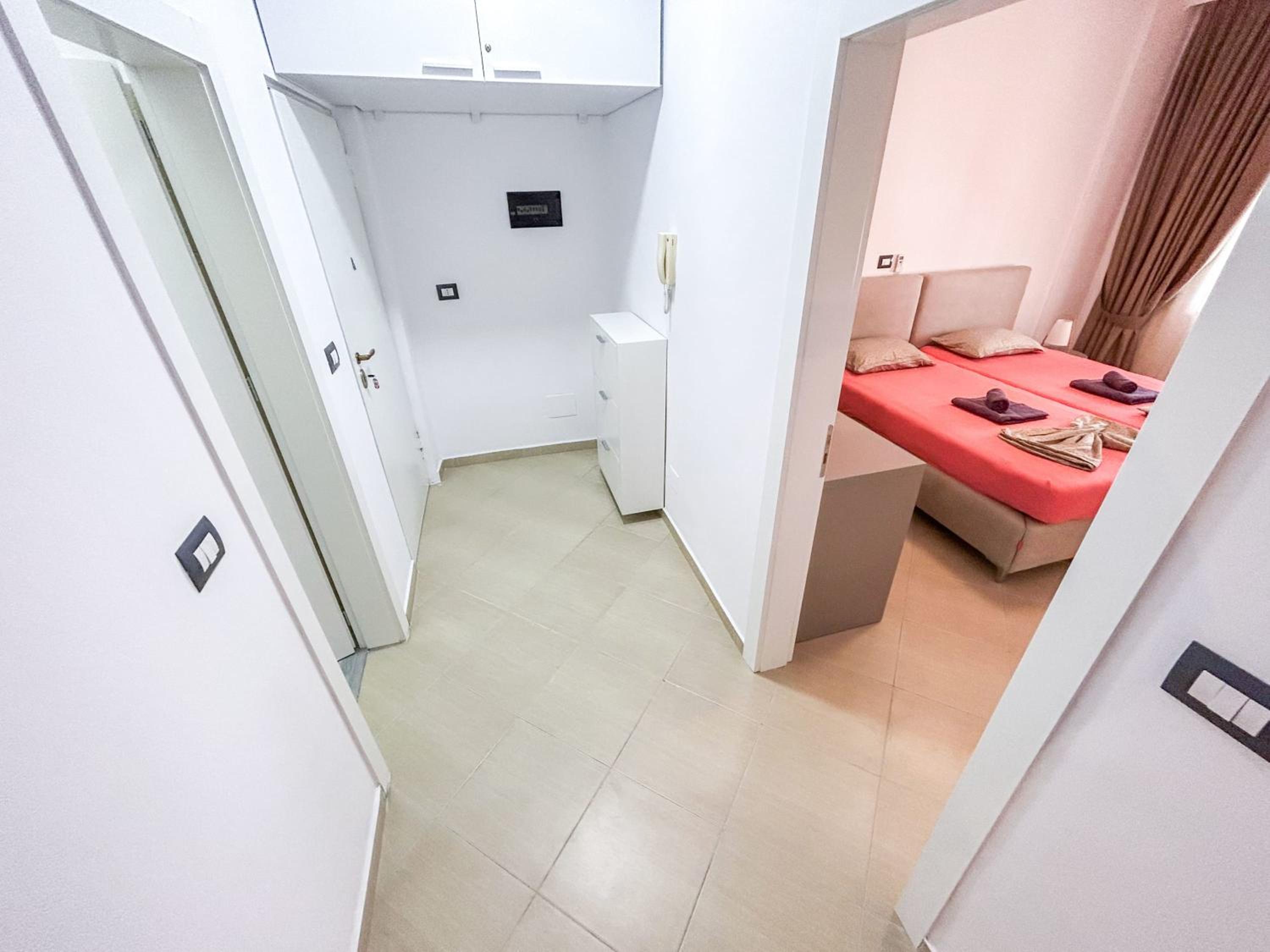 Top Location, Two bedrooms 973