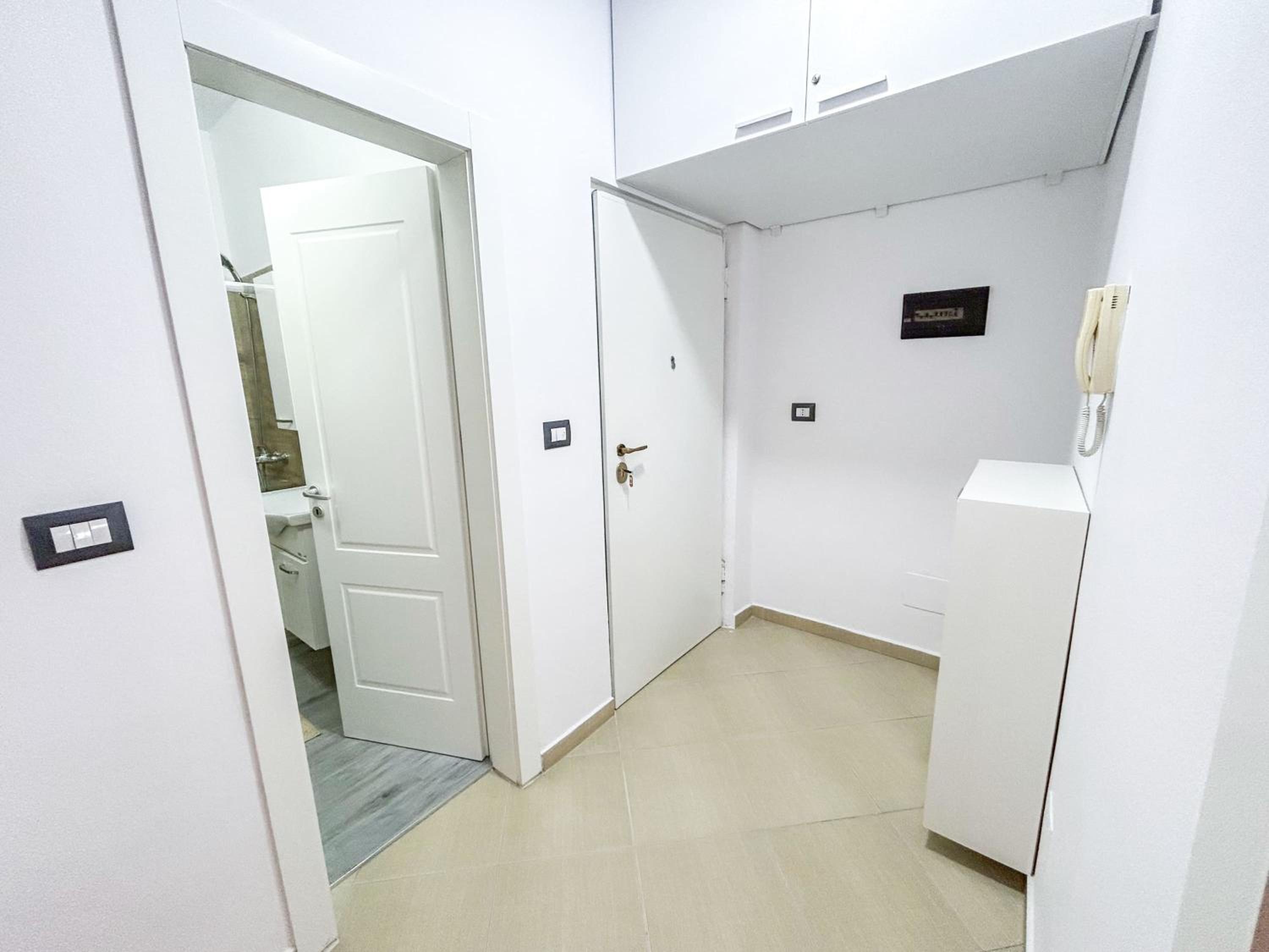 Top Location, Two bedrooms 973