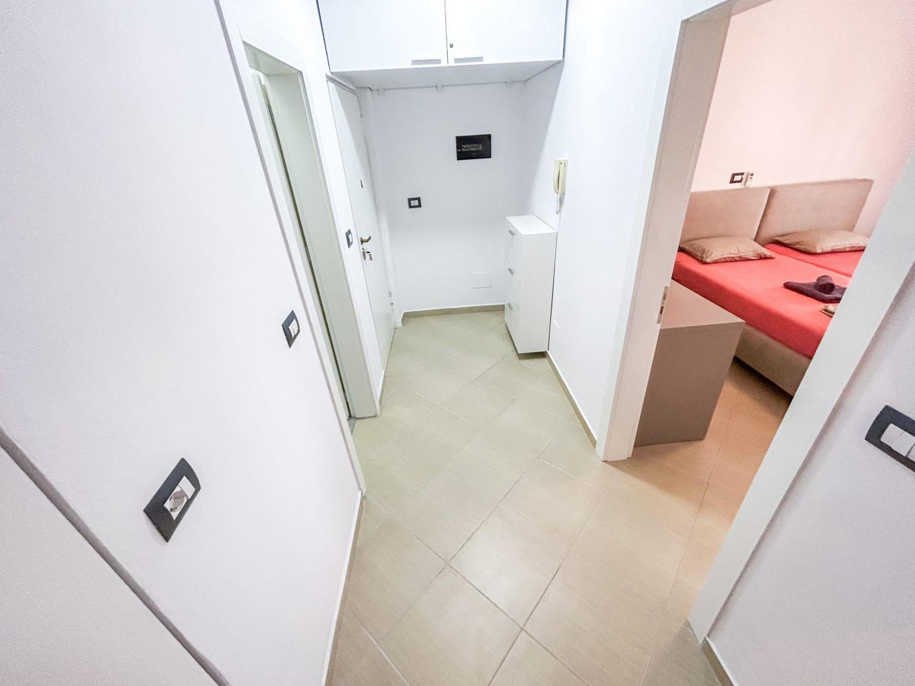Top Location, Two bedrooms 973
