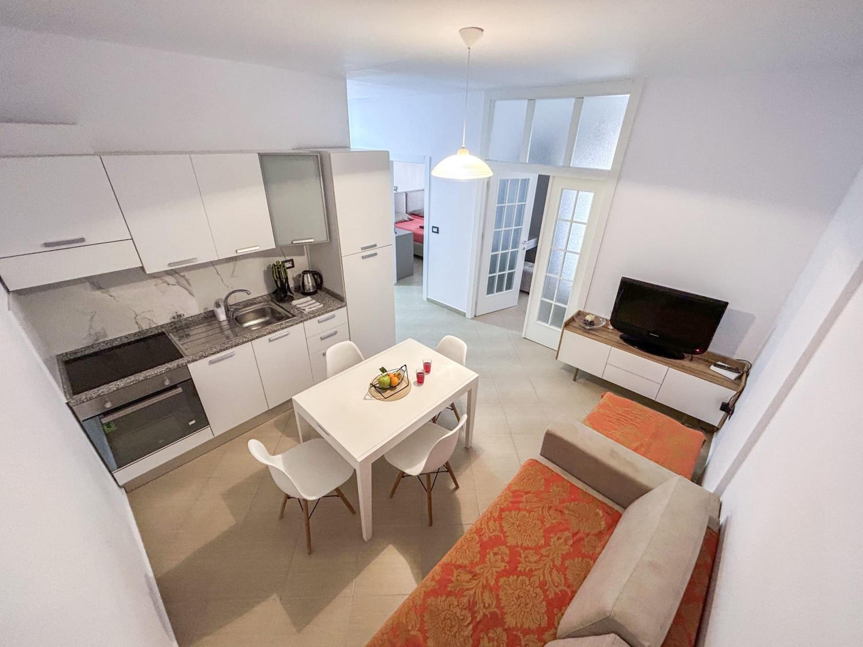 Top Location, Two bedrooms 973