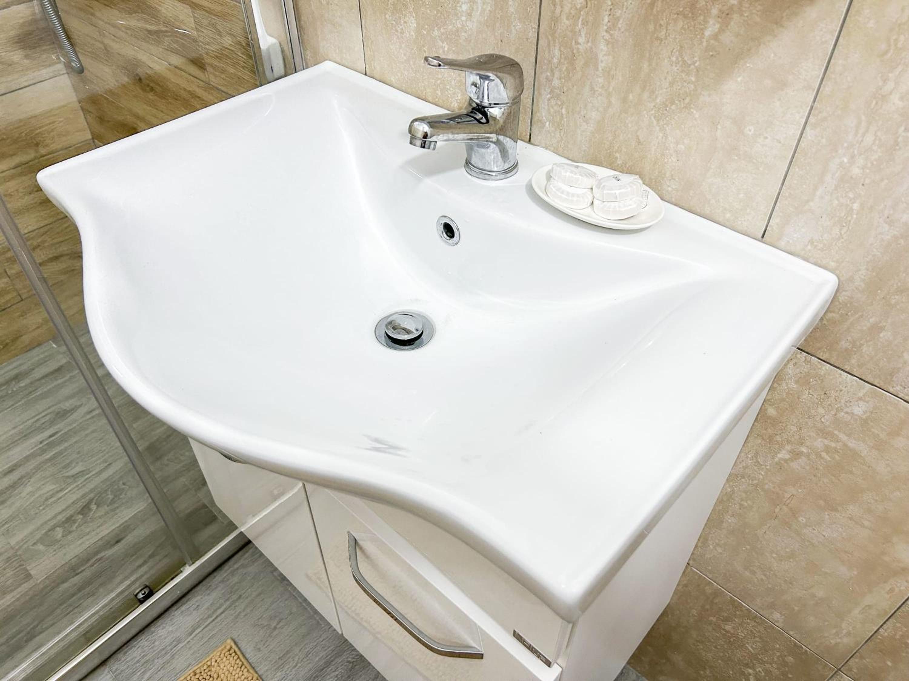 Top Location, Two bedrooms 973
