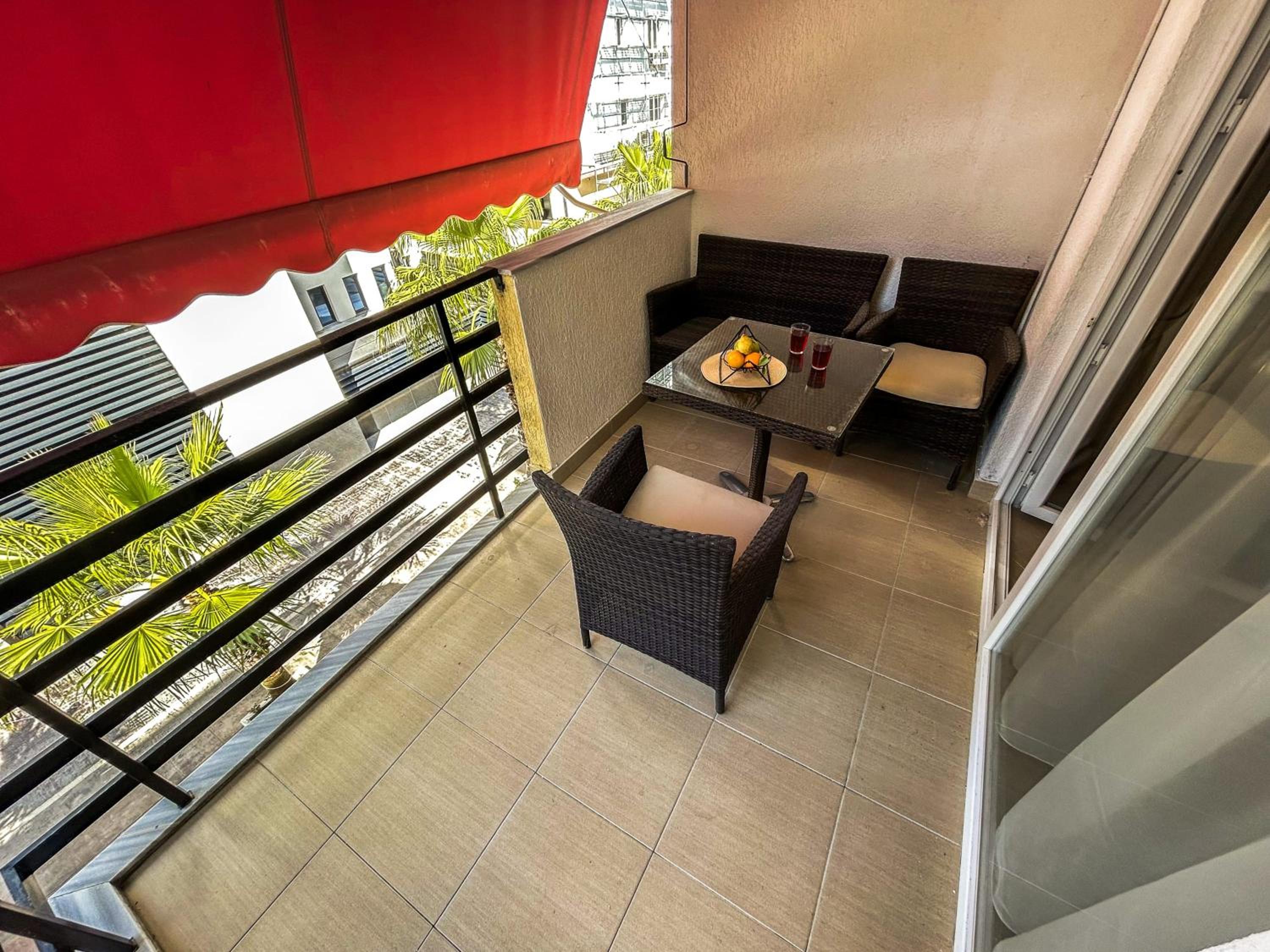 Top Location, Two bedrooms 973