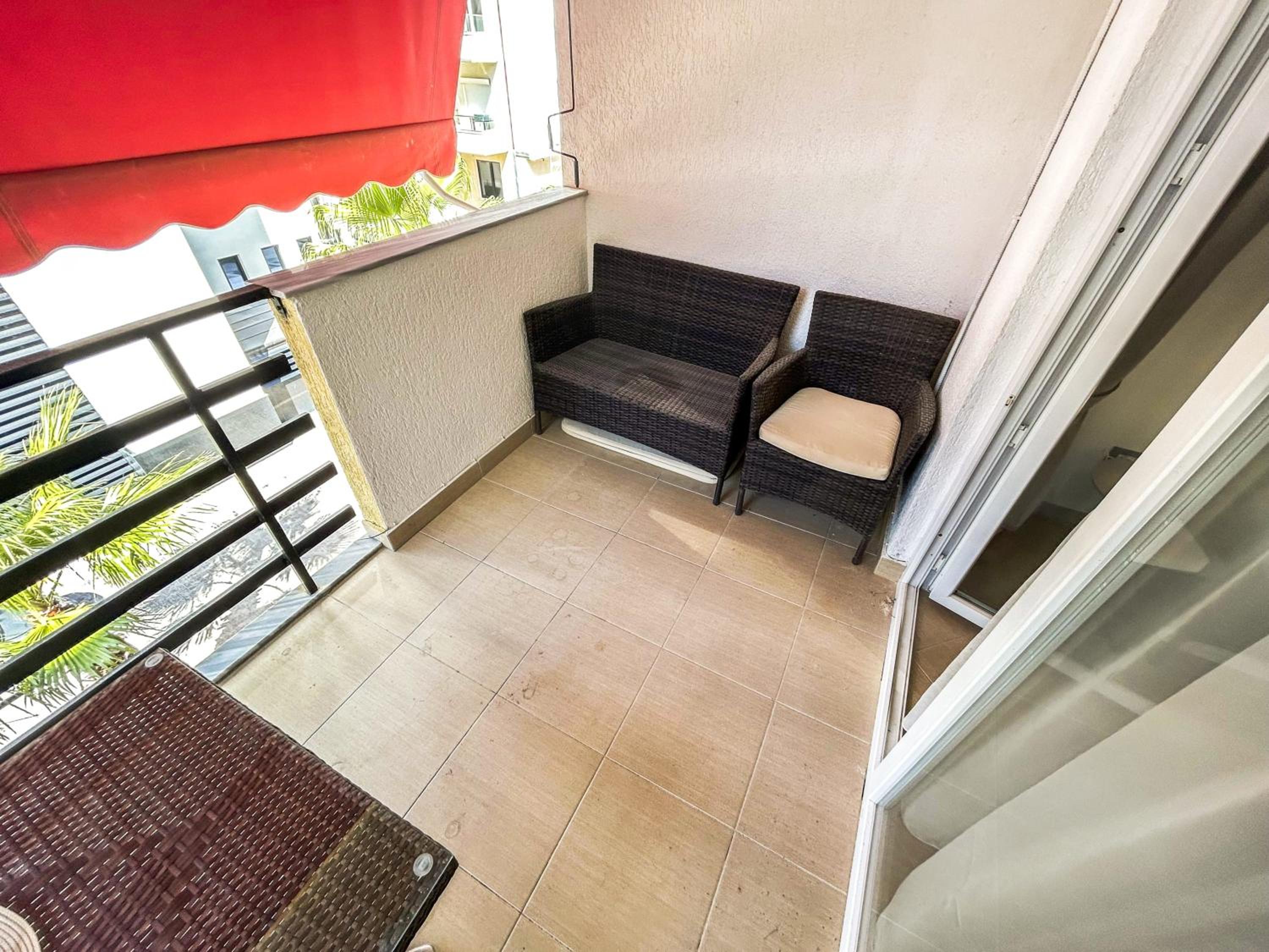 Top Location, Two bedrooms 973